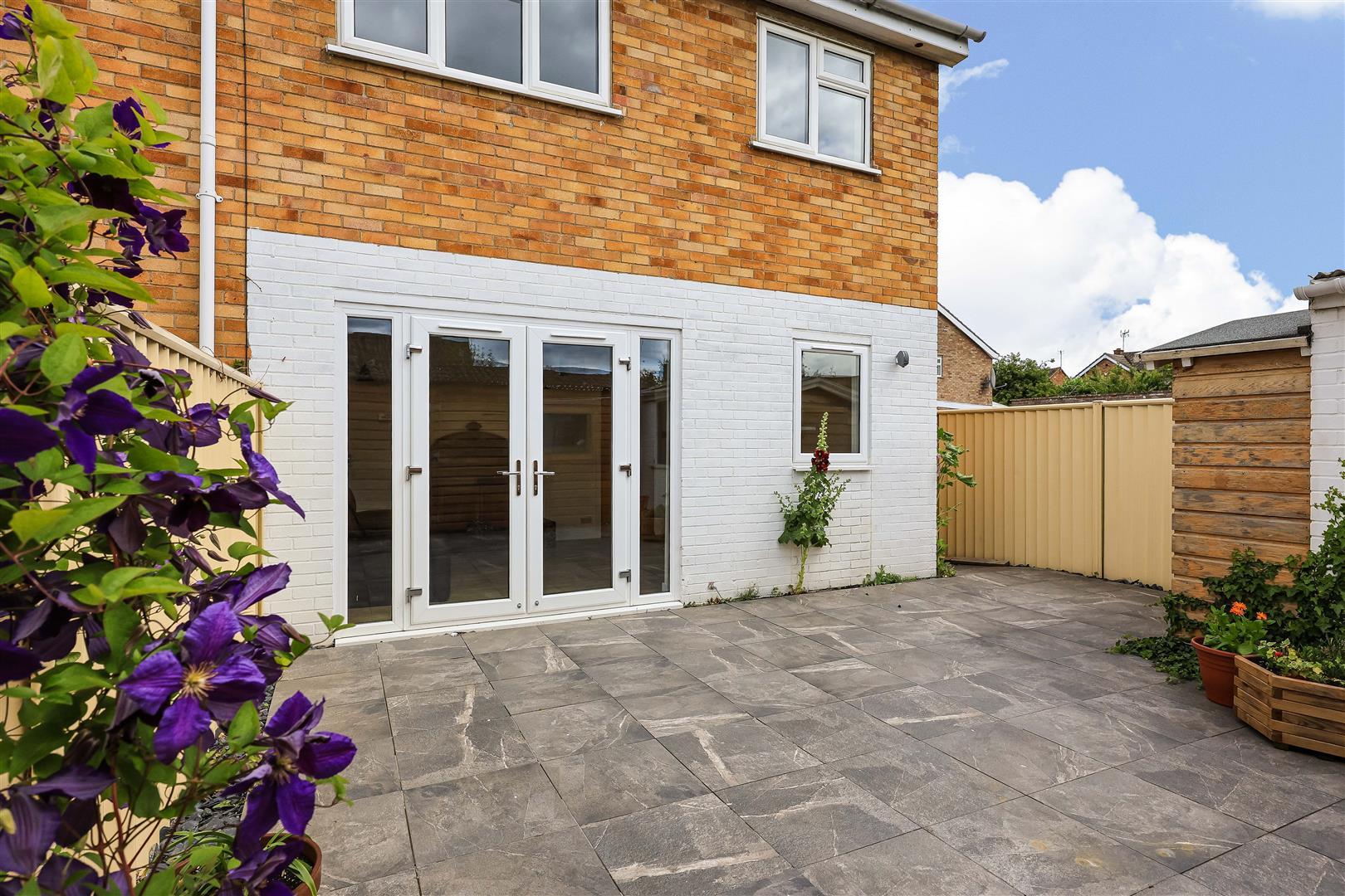 Property Image 2348a133-9fc7-4772-b790-f9e814874dc0
