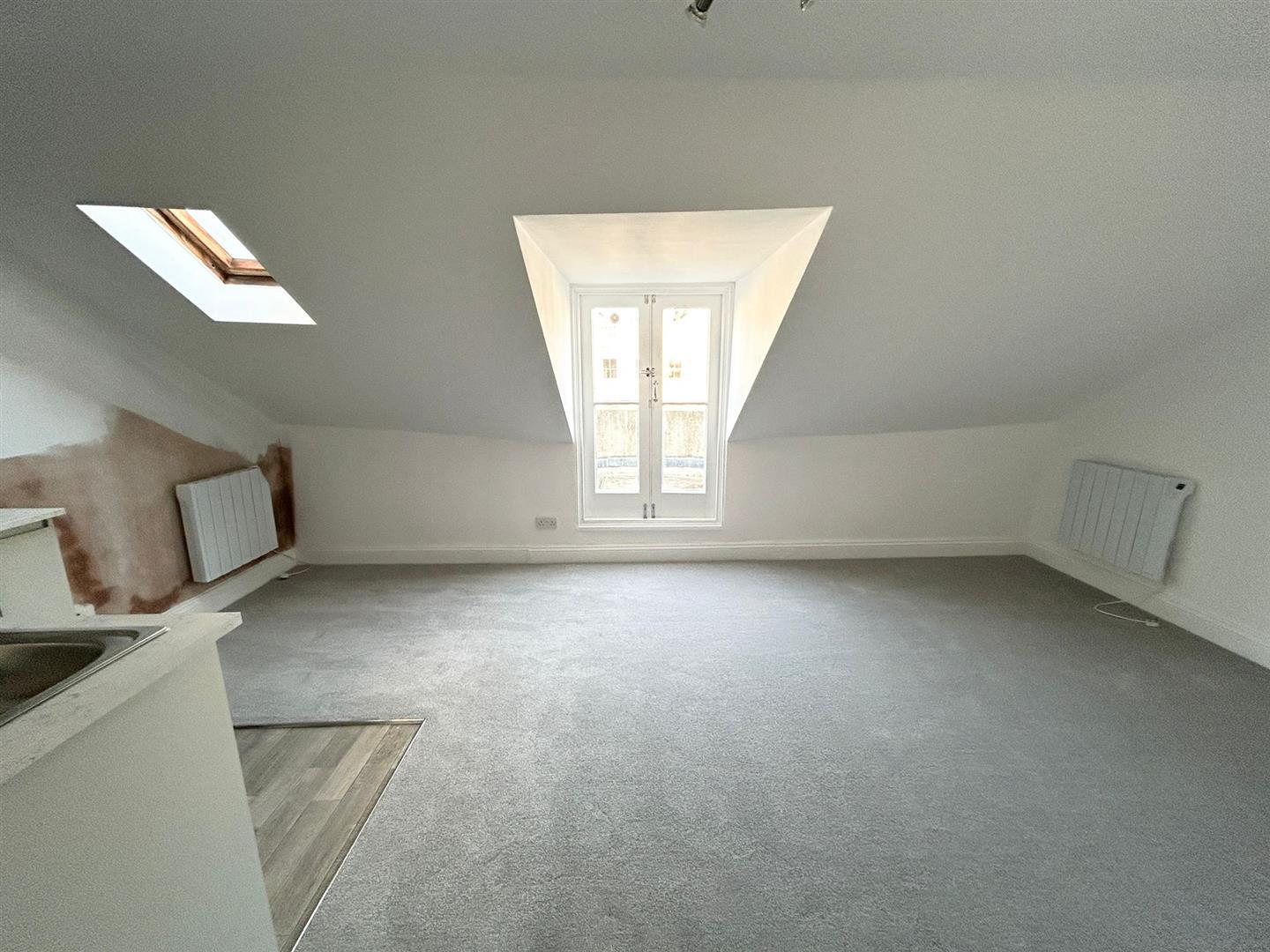 Property Image 2349fbfd-8ce3-4e9b-a96d-e85d63f49f07