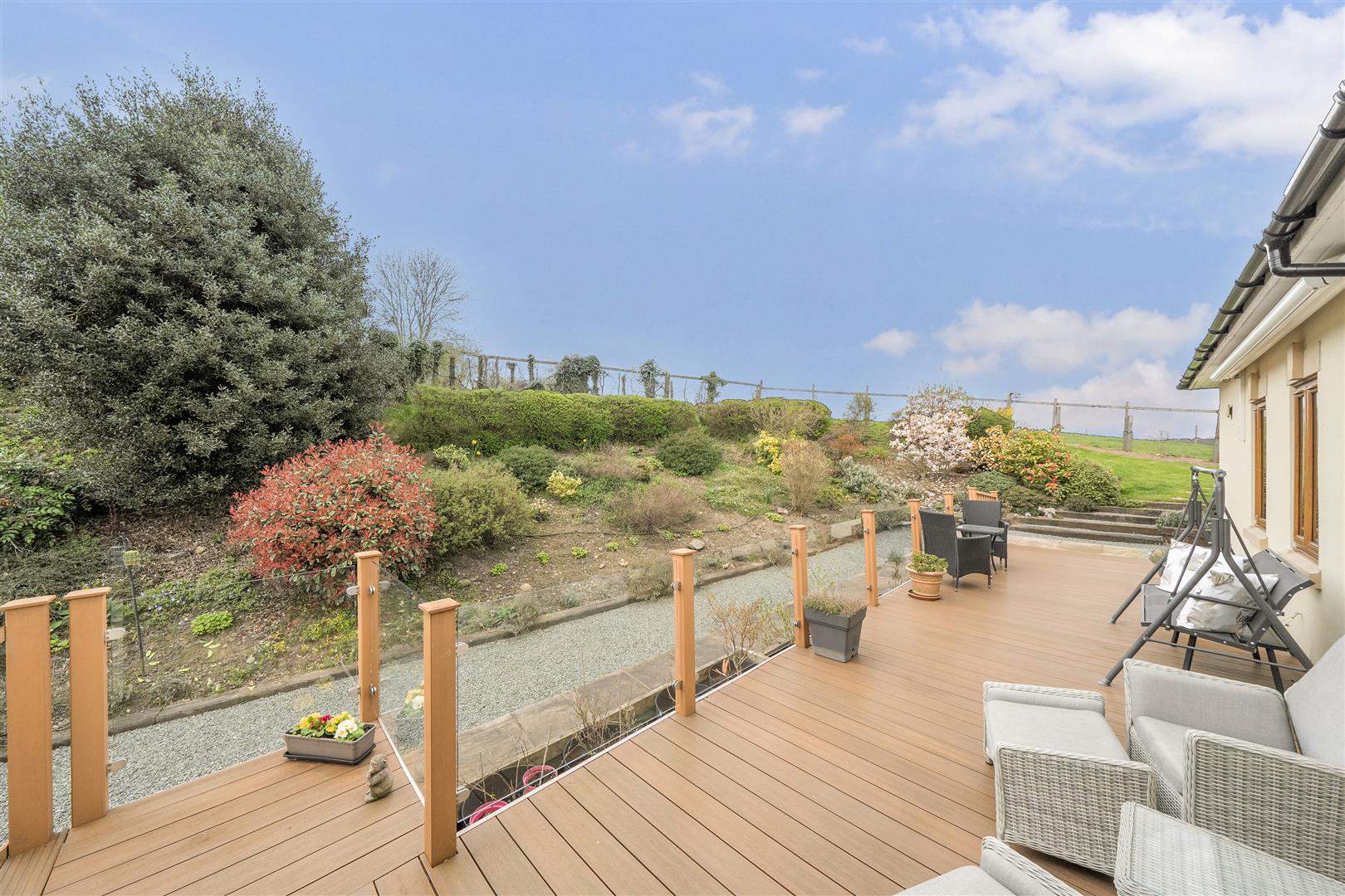 Property Image 234df157-b40b-441e-84a9-158c34b9dbb9