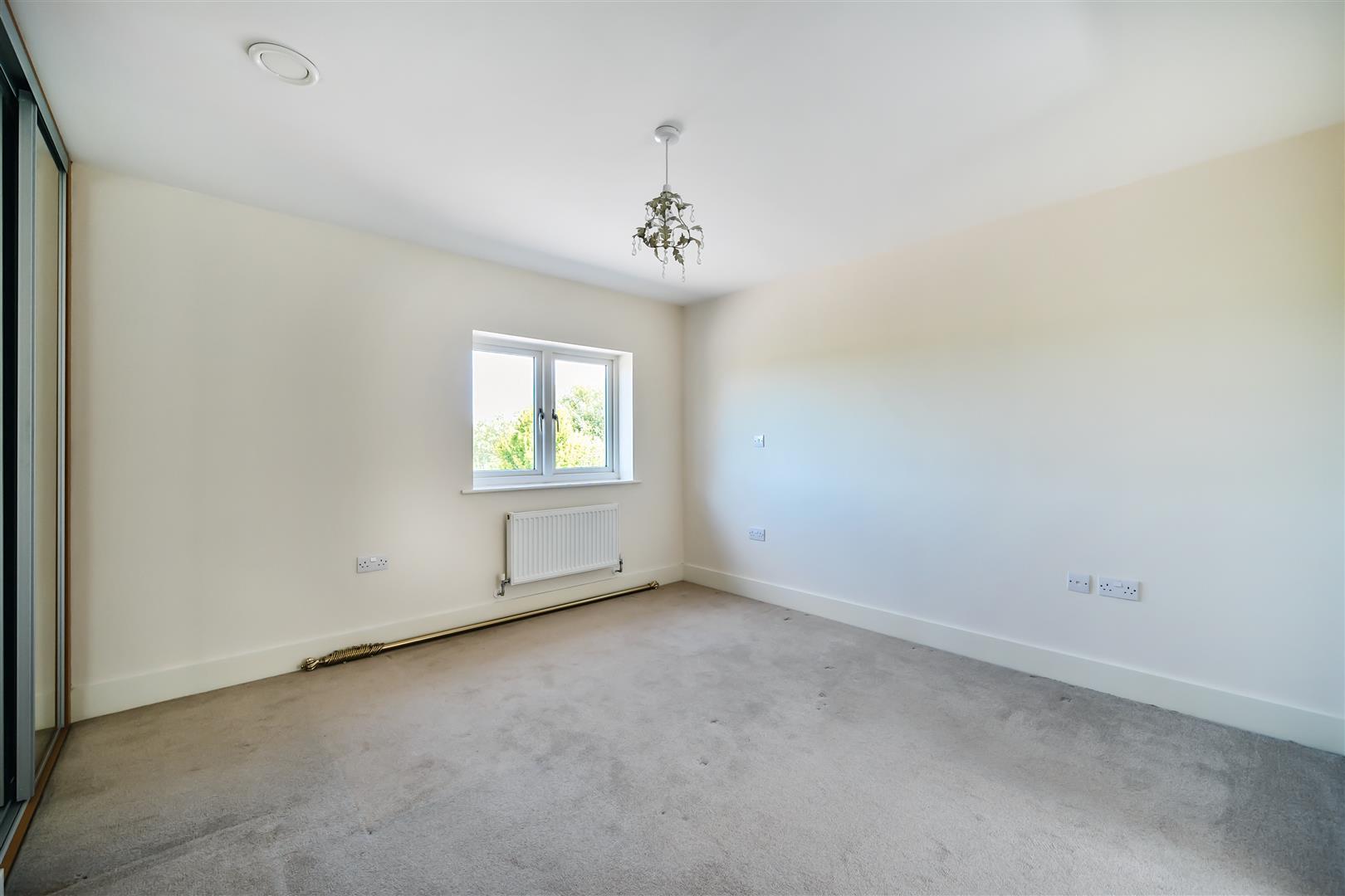 Property Image 235ea7b7-d60d-46f1-a47b-3ce26d4e9d29
