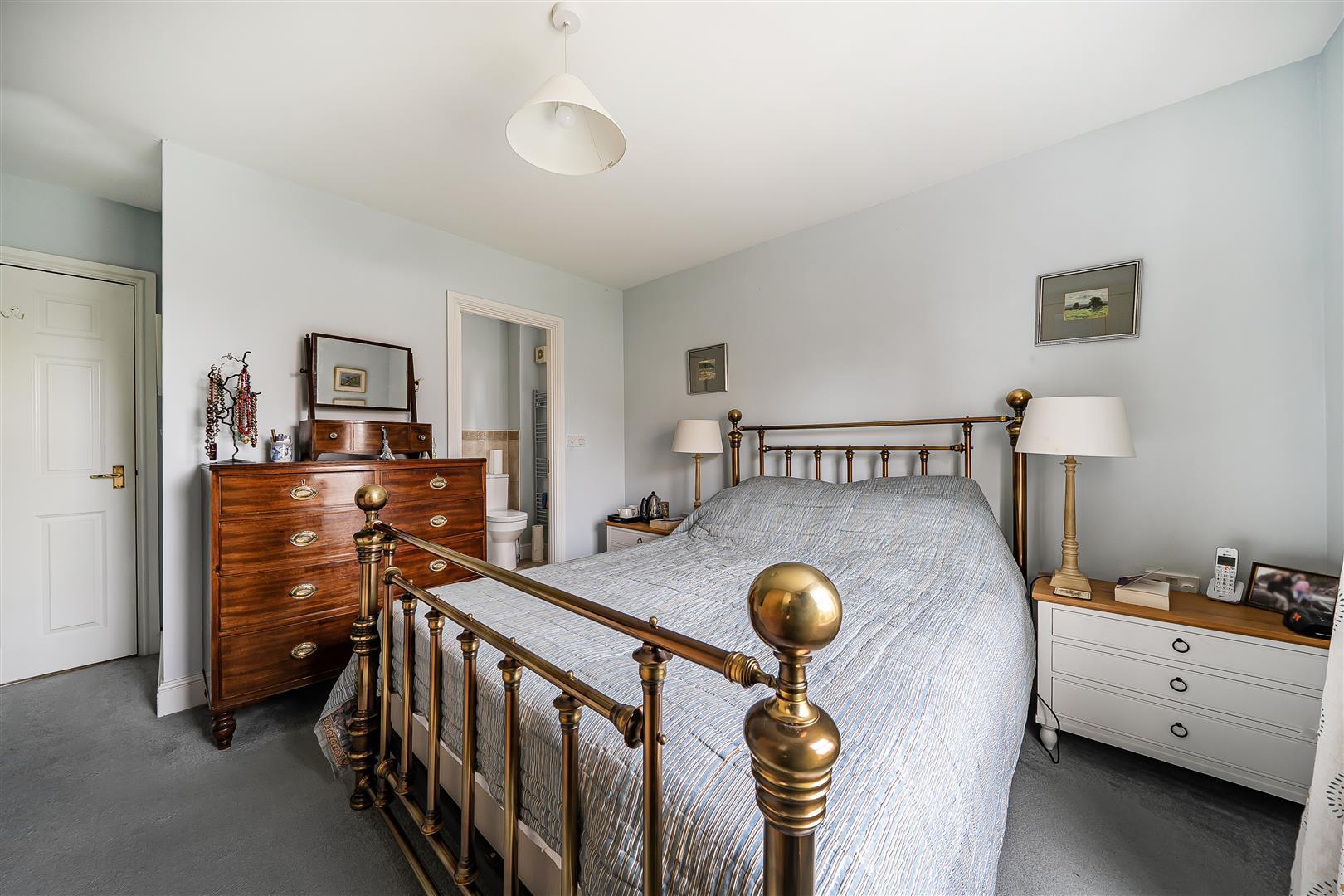 Property Image 236125e4-1f16-46fc-a861-f458f2c5bcef