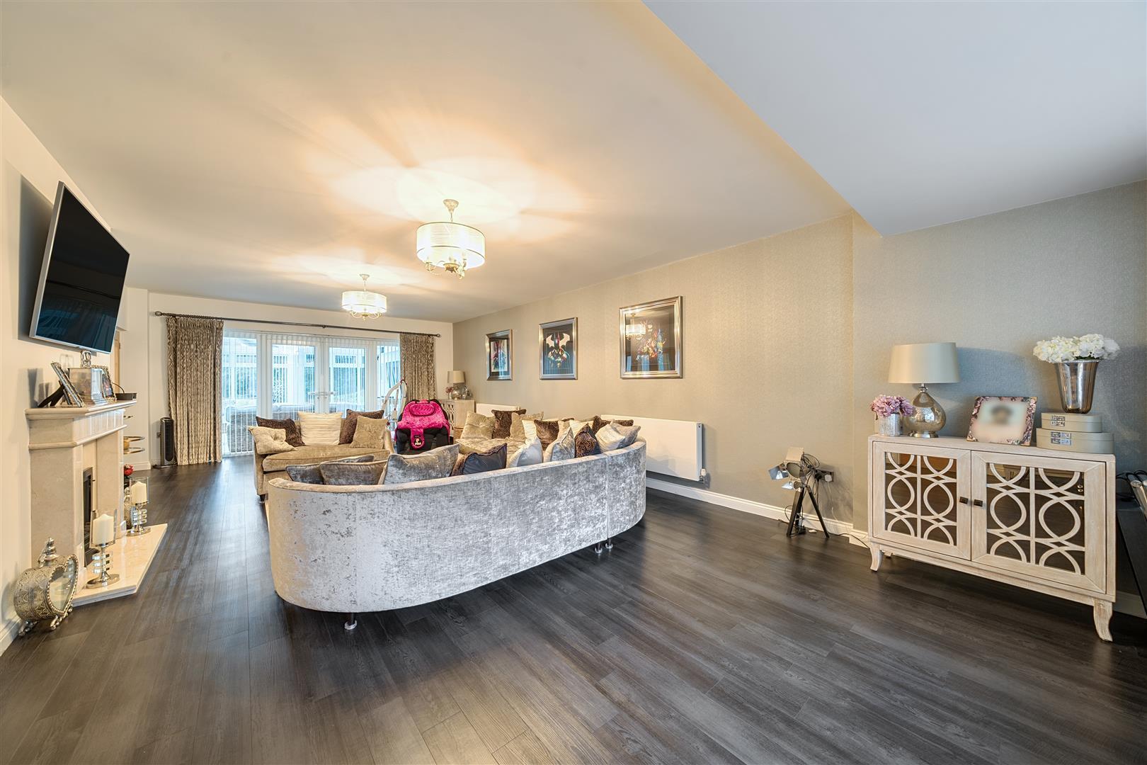 Property Image 236857dc-3d19-435e-a7a1-afee2fbc8351