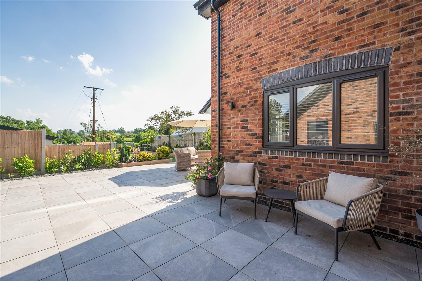 Property Image 236b46ce-31ab-44d5-8909-c37389d5839b