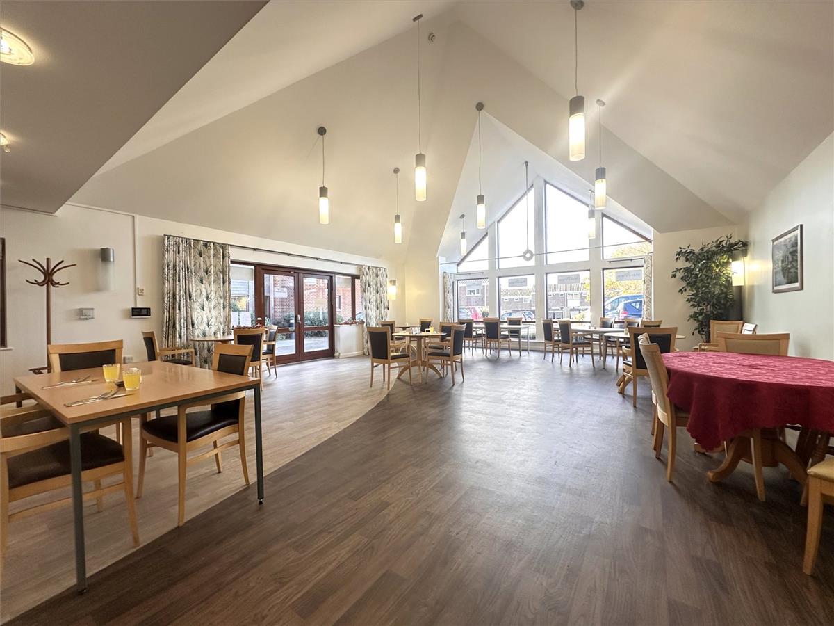 Property Image 236d2a64-3ed4-4ced-b7e8-243b04bd764e
