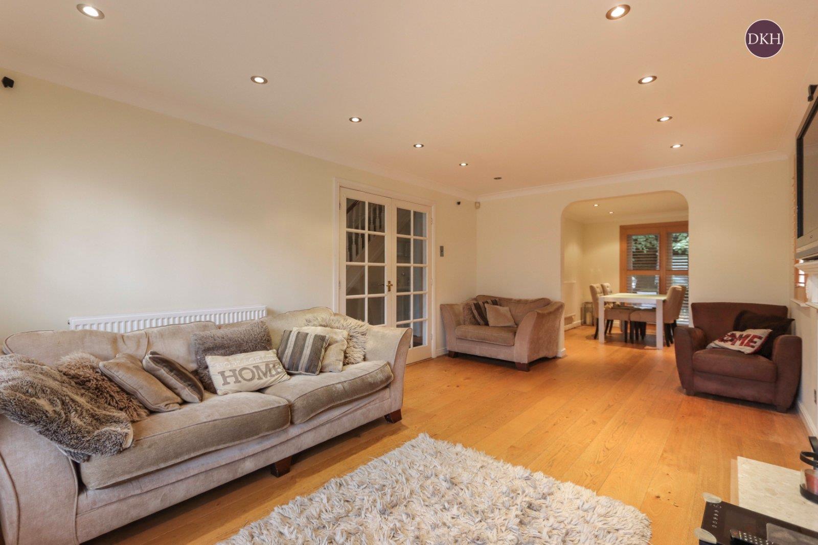 Property Image 2376d6a8-8145-40a2-b80f-adf0fef121bd