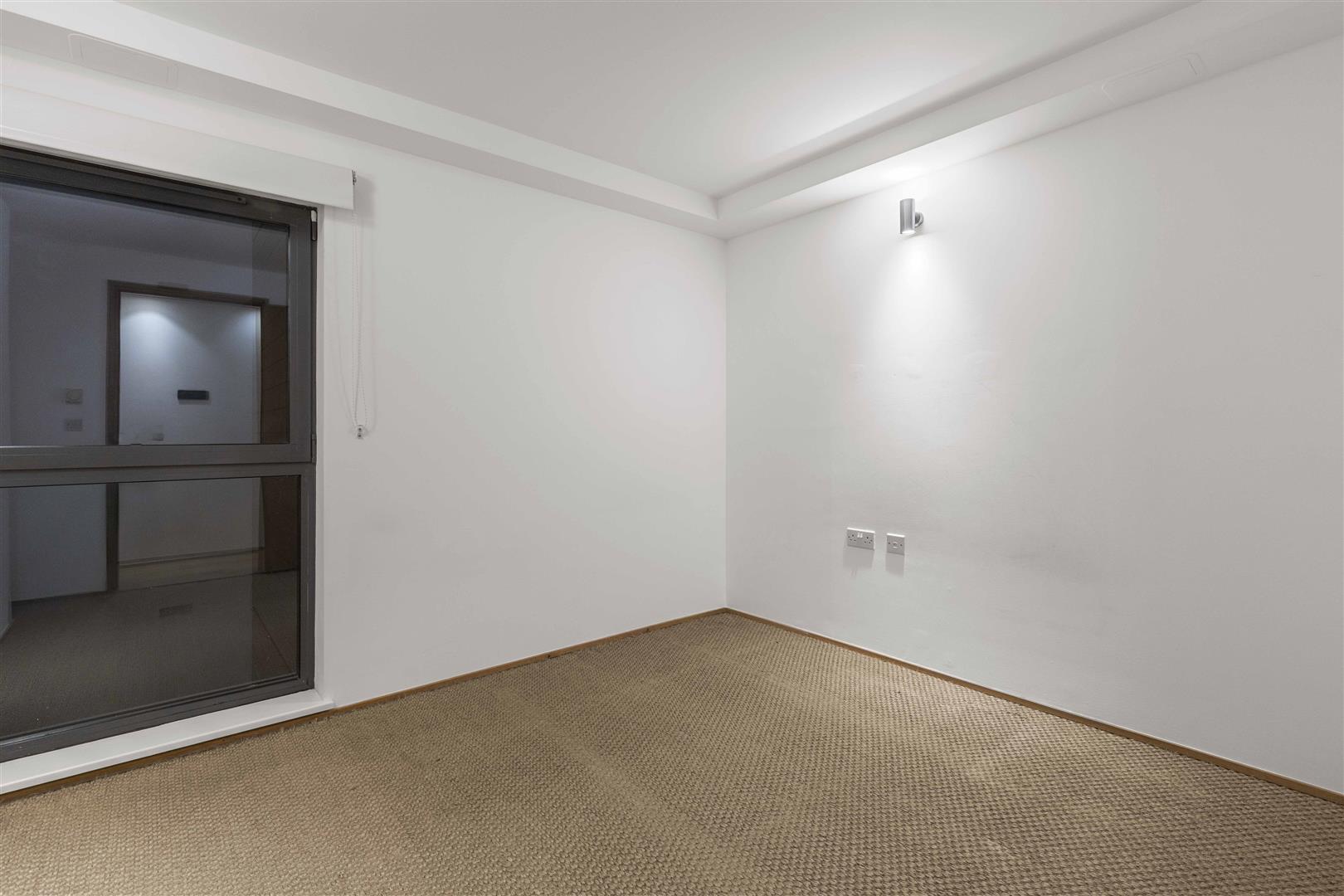 Property Image 237e9188-3d91-4b36-b601-60d489cf8c60