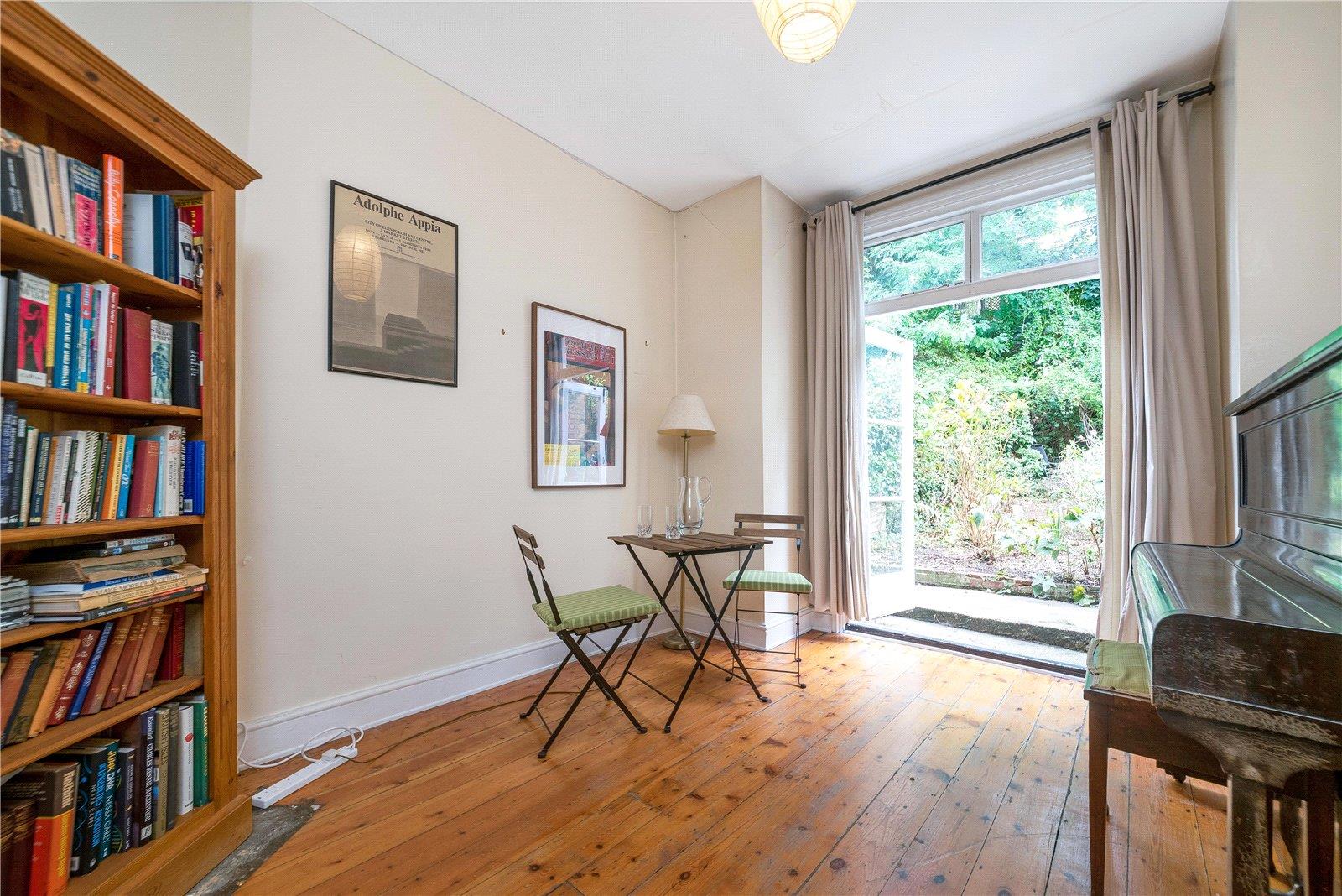 Property Image 2384a875-f121-4aaa-8385-d2144395c884