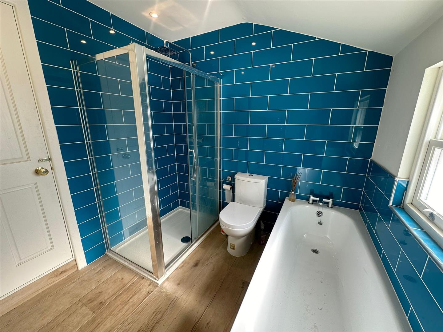 Property Image 2388bfa5-bf31-4de7-9cc1-e01610e21c25