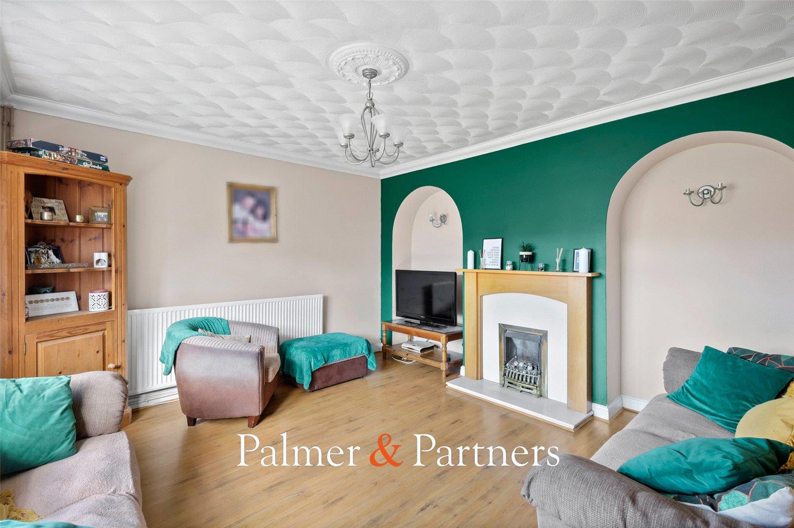 Property Image 239231dd-e755-481b-89e9-0de339e36184