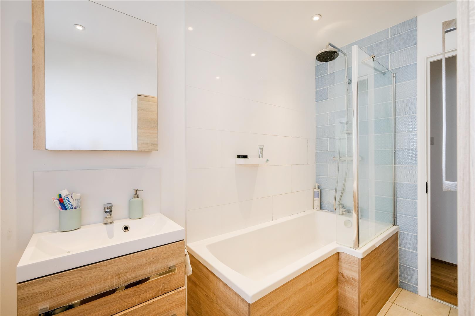 Property Image 2392b21d-a073-492d-8439-e3d08129d424