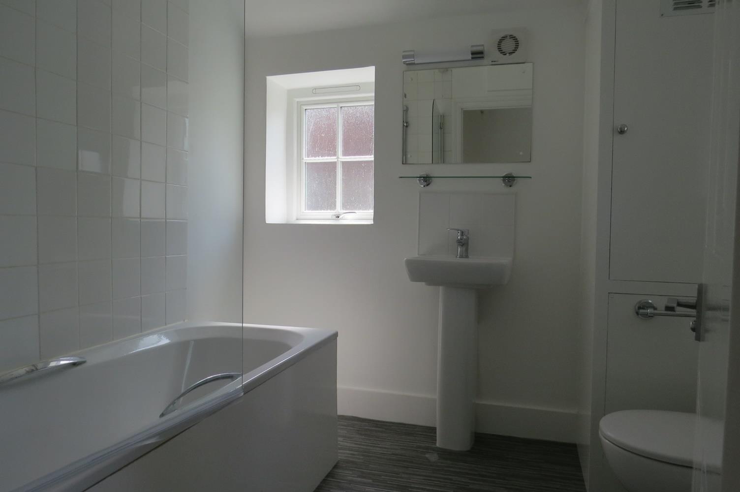 Property Image 23933671-8875-4dfd-8a13-7d34c4ea1654