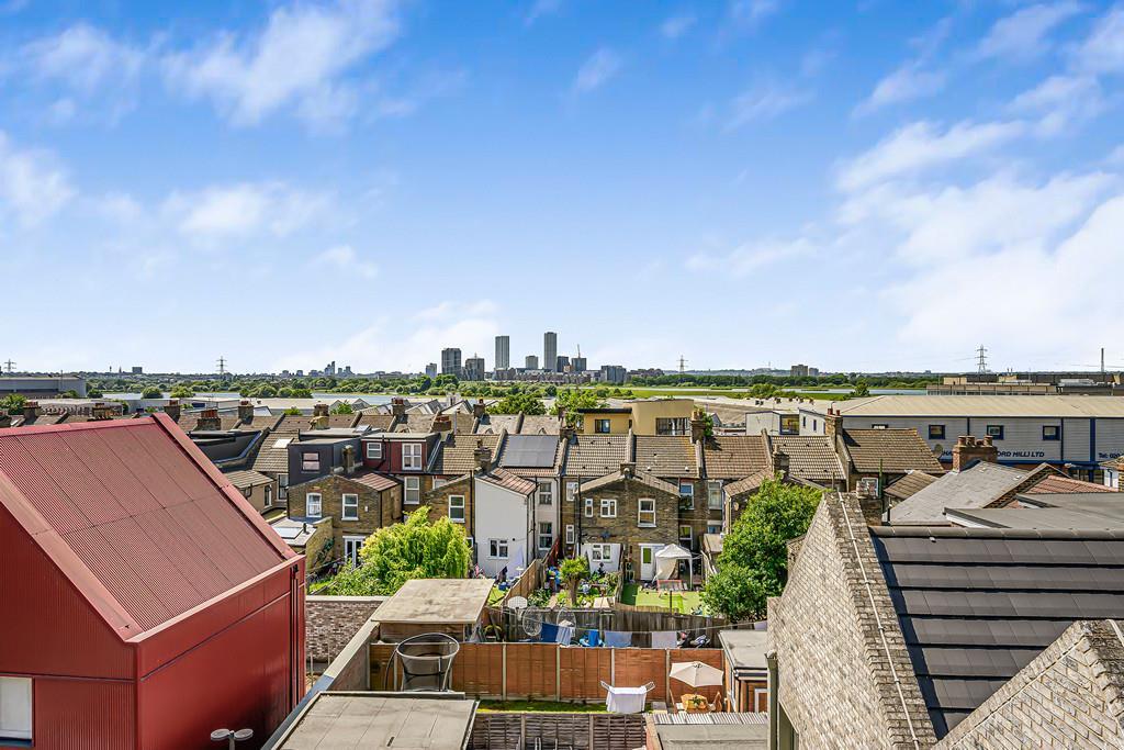 Property Image 2393e03e-f96c-44e9-b542-67bdda54453b