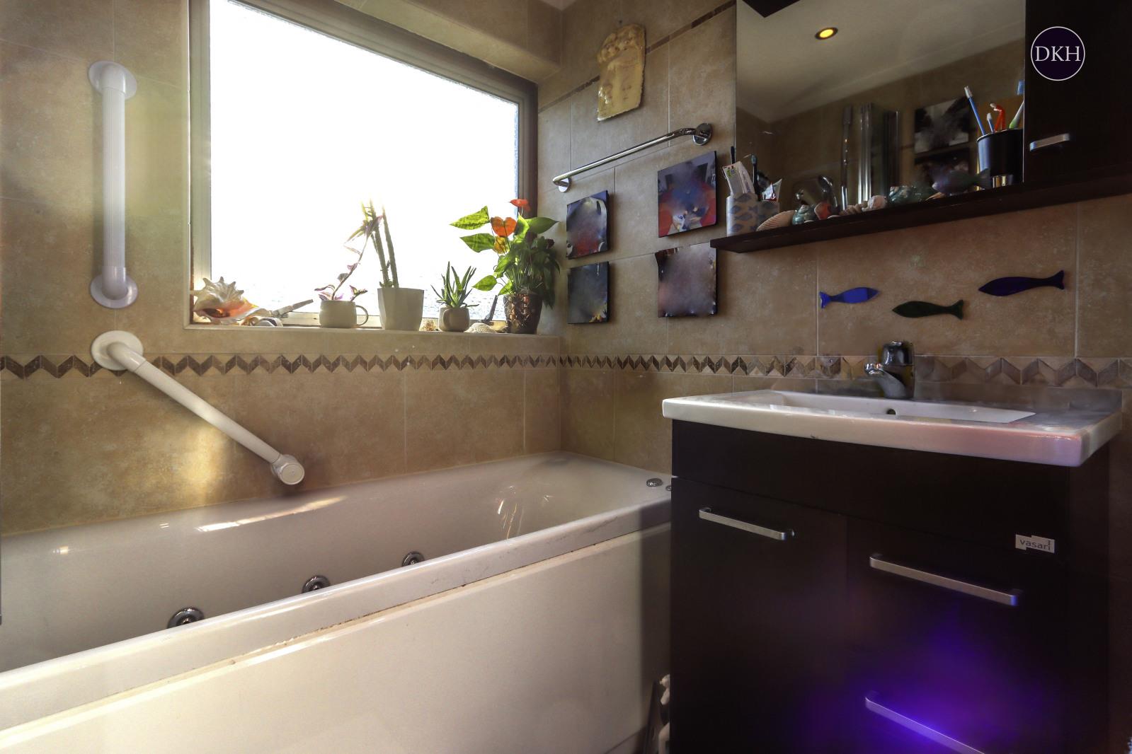 Property Image 239c0966-37ce-4007-86e6-a40c79df9239