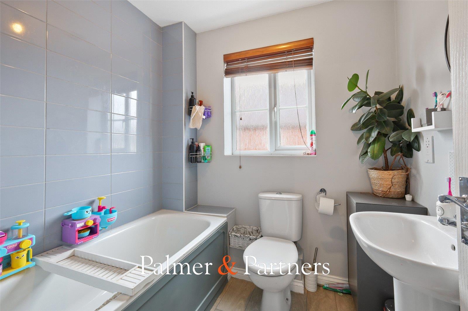 Property Image 239c2c18-8ef1-4ca9-9d3e-893d5bd30ddb