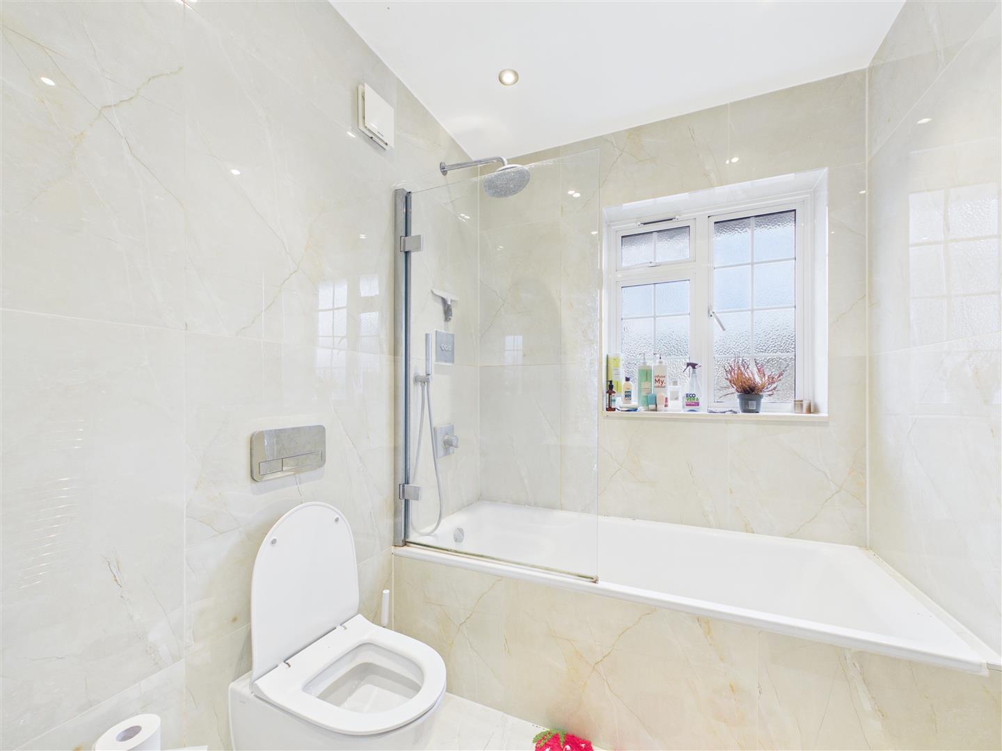 Property Image 23a2da83-54d9-4f7b-9862-6318c0fc0f1a