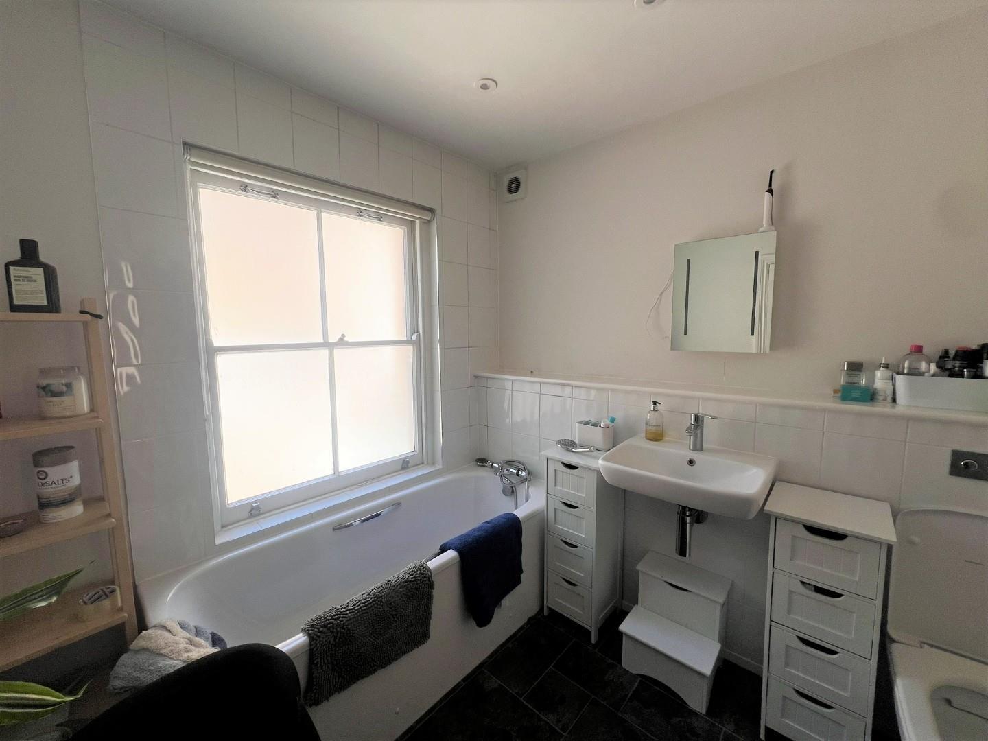 Property Image 23c52546-8452-4362-882c-ccaf22dce4f1