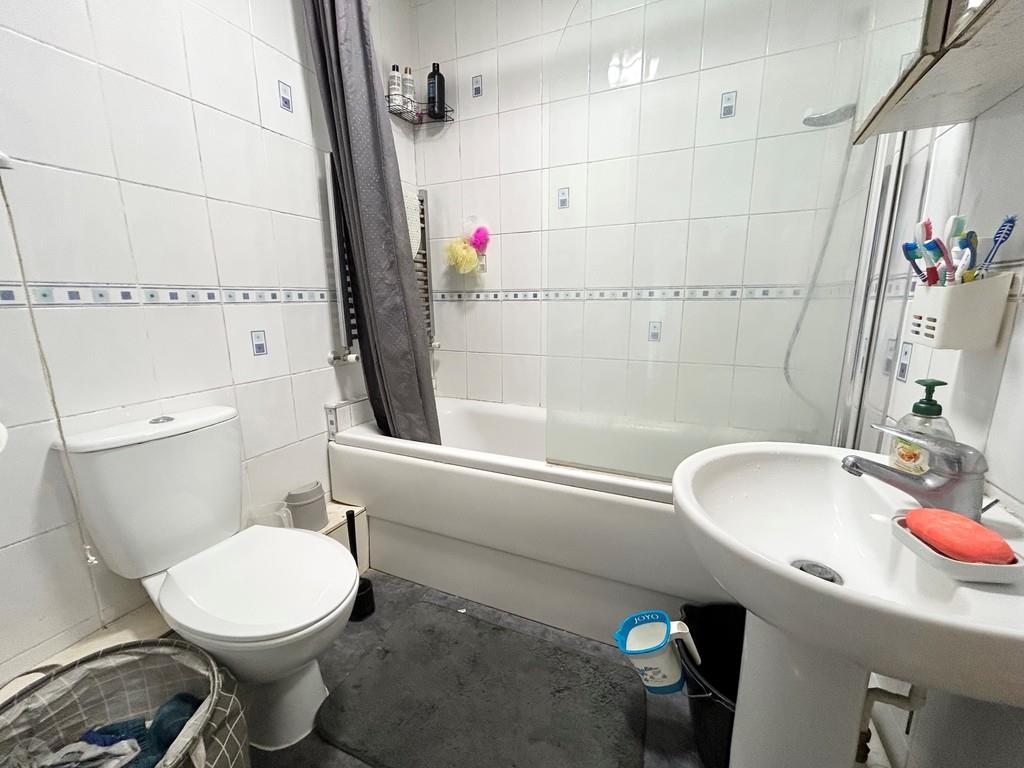Property Image 23ccb2d0-abb1-4227-8c24-c25ae83d2ecf