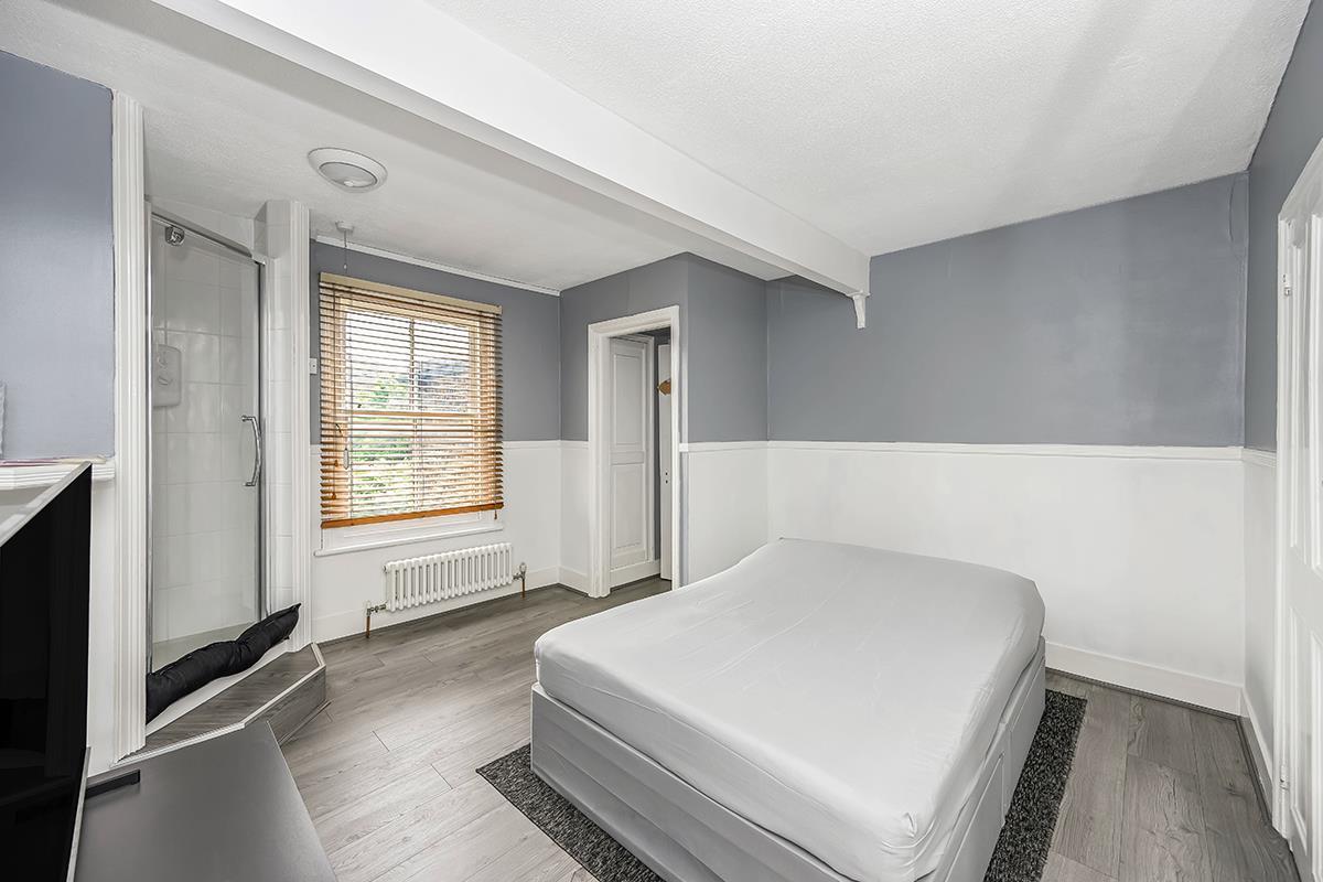 Property Image 23ce032f-79db-4ce1-830b-4e41e3690e7a