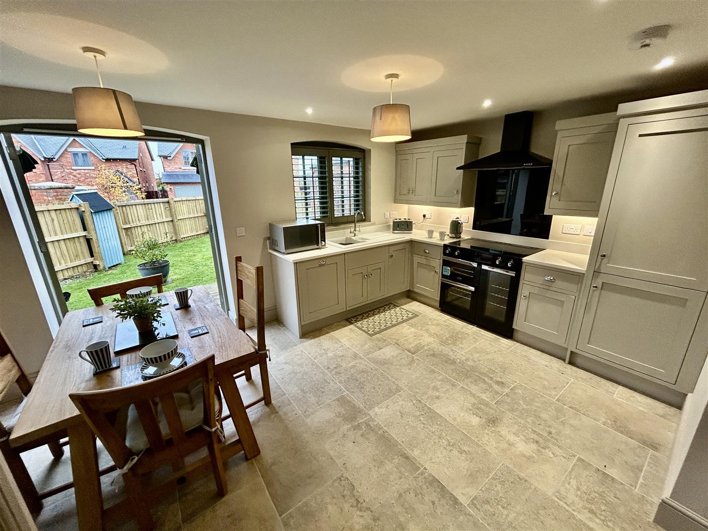Property Image 23da86f9-71a5-4f03-ba6a-bc73e745cbcb