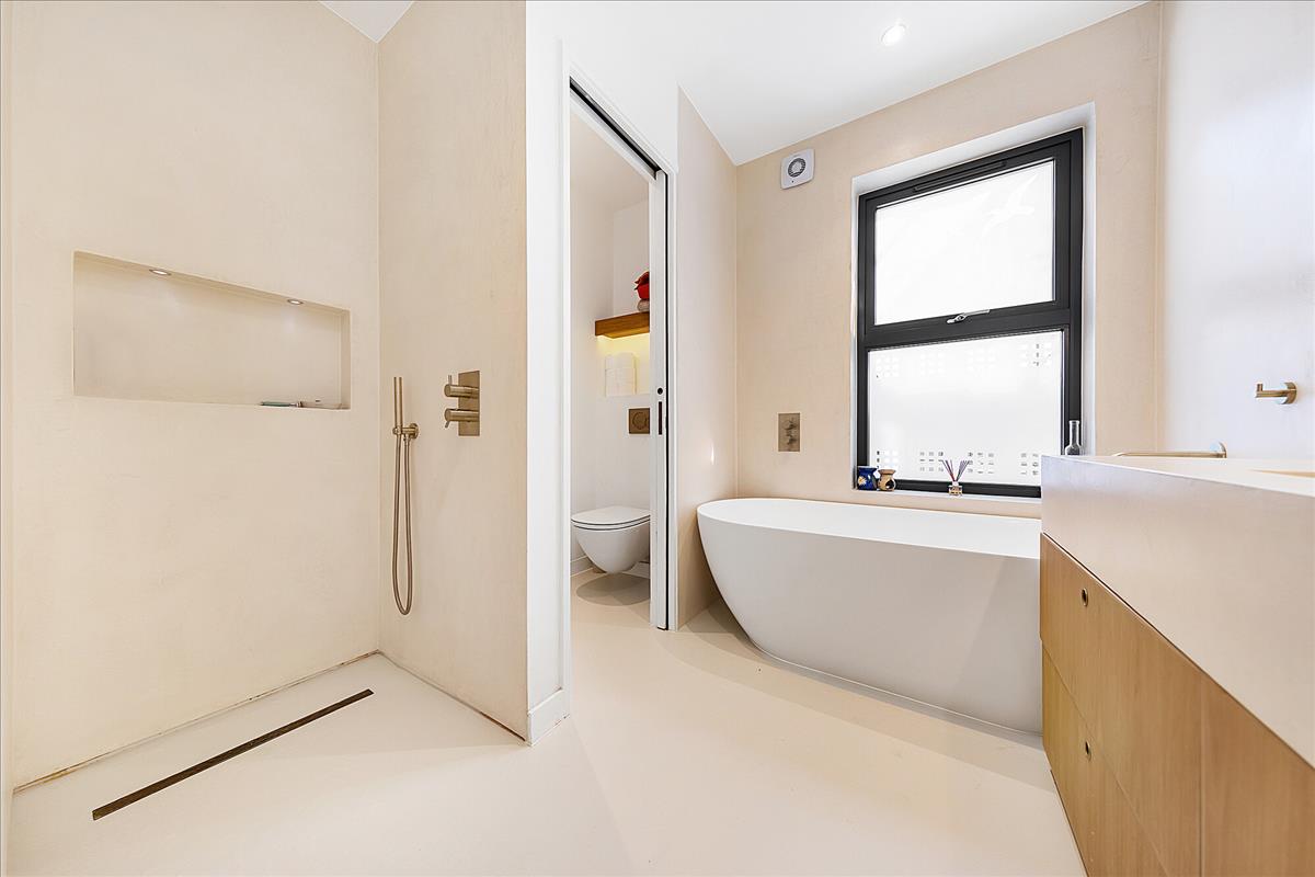 Property Image 23e0899d-933f-4e23-952f-f67880288137