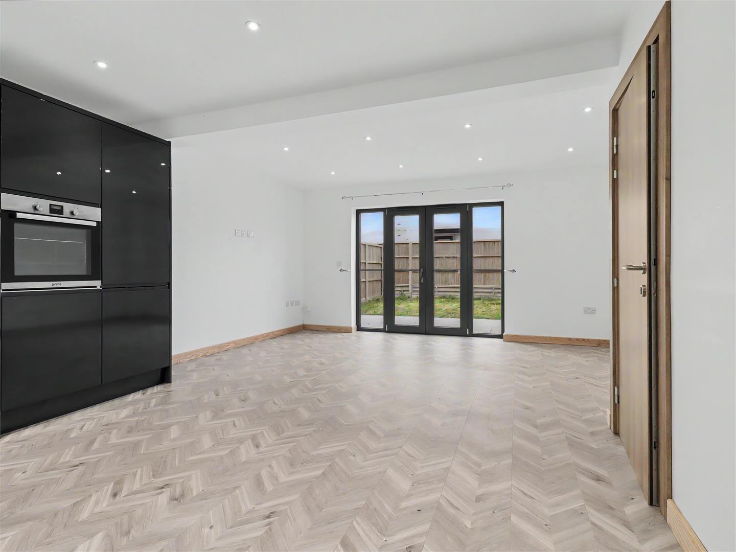 Property Image 23ea7299-5fb0-42f9-8cb7-ab712c8f5211