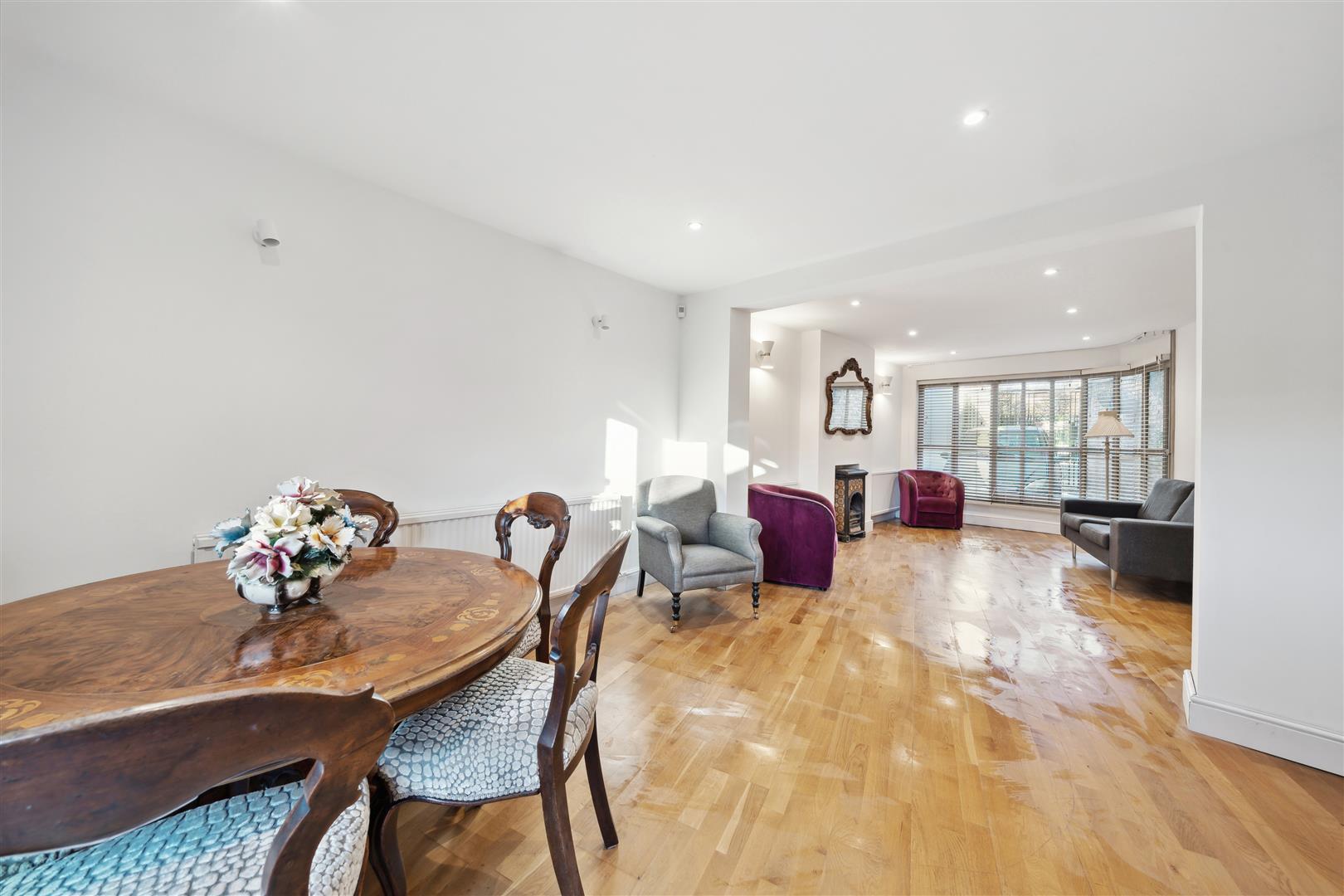 Property Image 23f61f33-24c1-4db5-a0cf-4ebc80c20596