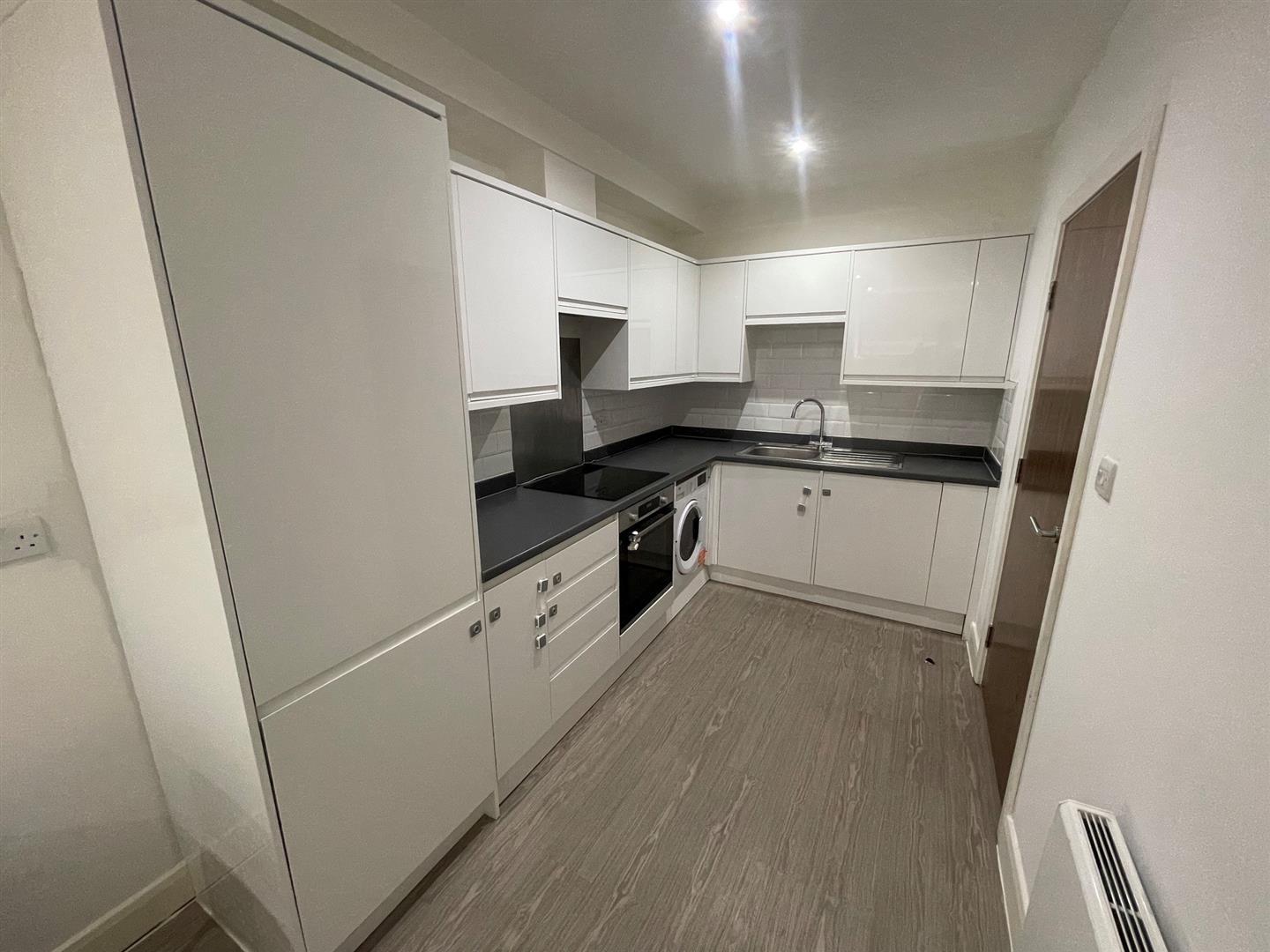 Property Image 23fb41f4-cf6a-40fa-85b7-7909d275164c