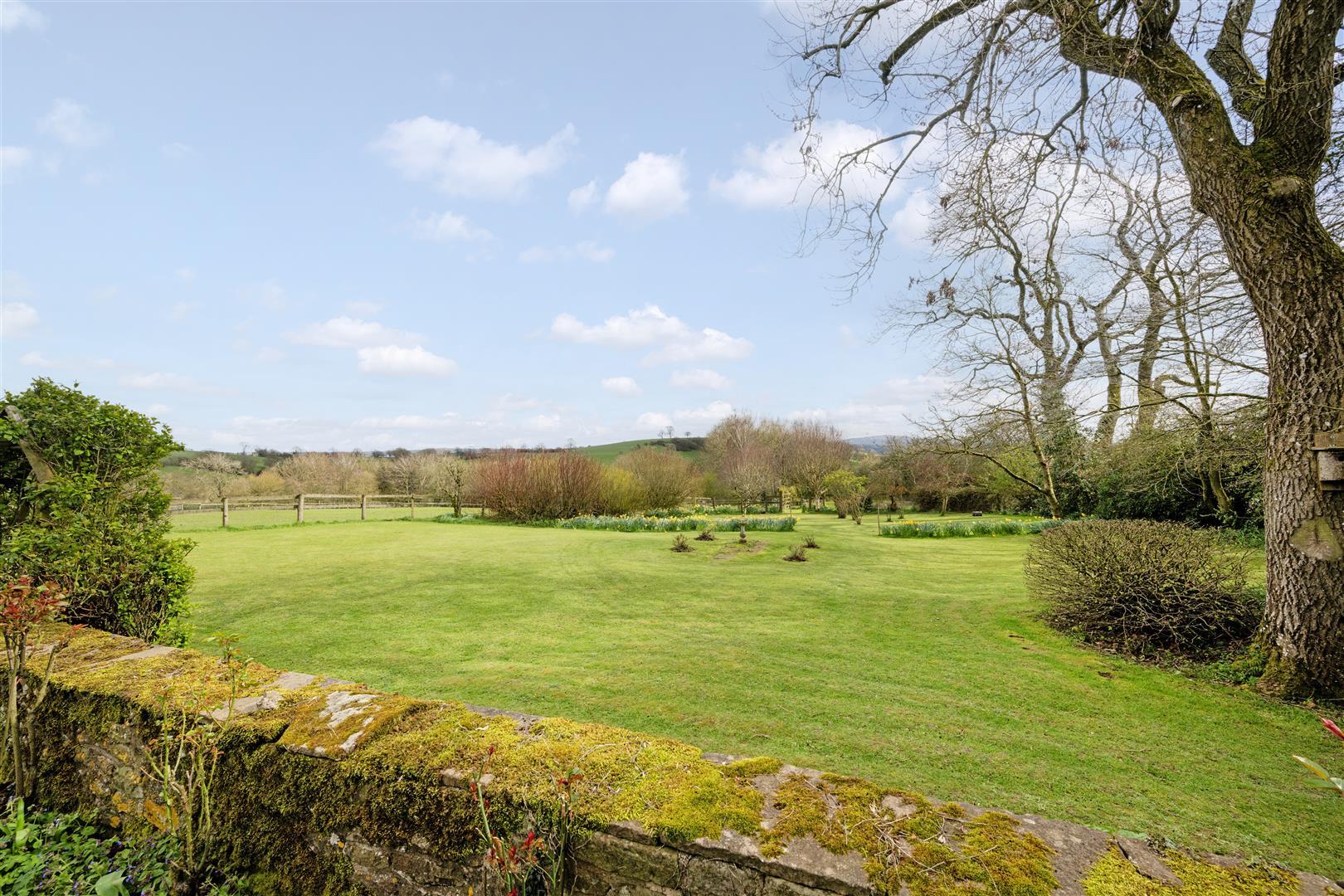 Property Image 2402bf26-6250-443c-9ba9-f260754453e8