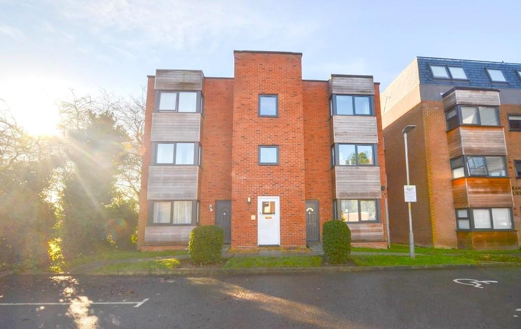 Property Image 240a18ca-a12f-4e89-9199-ad94717373bf
