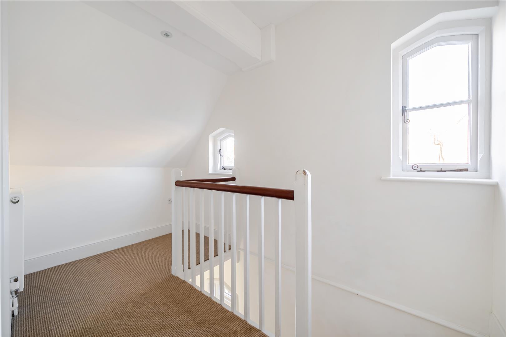 Property Image 2422a714-61cc-4257-9d75-fb0b80d95b53
