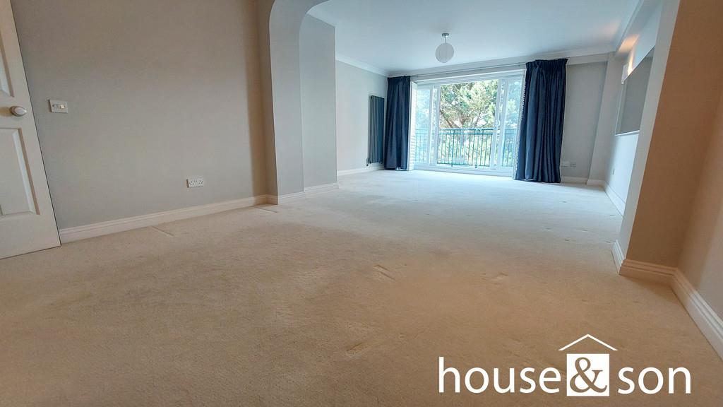 Property Image 2429c9a3-71a5-4dc0-a169-8b91bde31201
