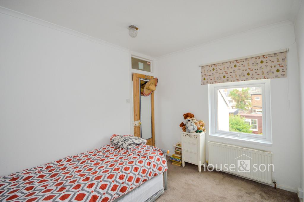 Property Image 242d5a68-f6c5-44cb-8915-b2a3945c4c88