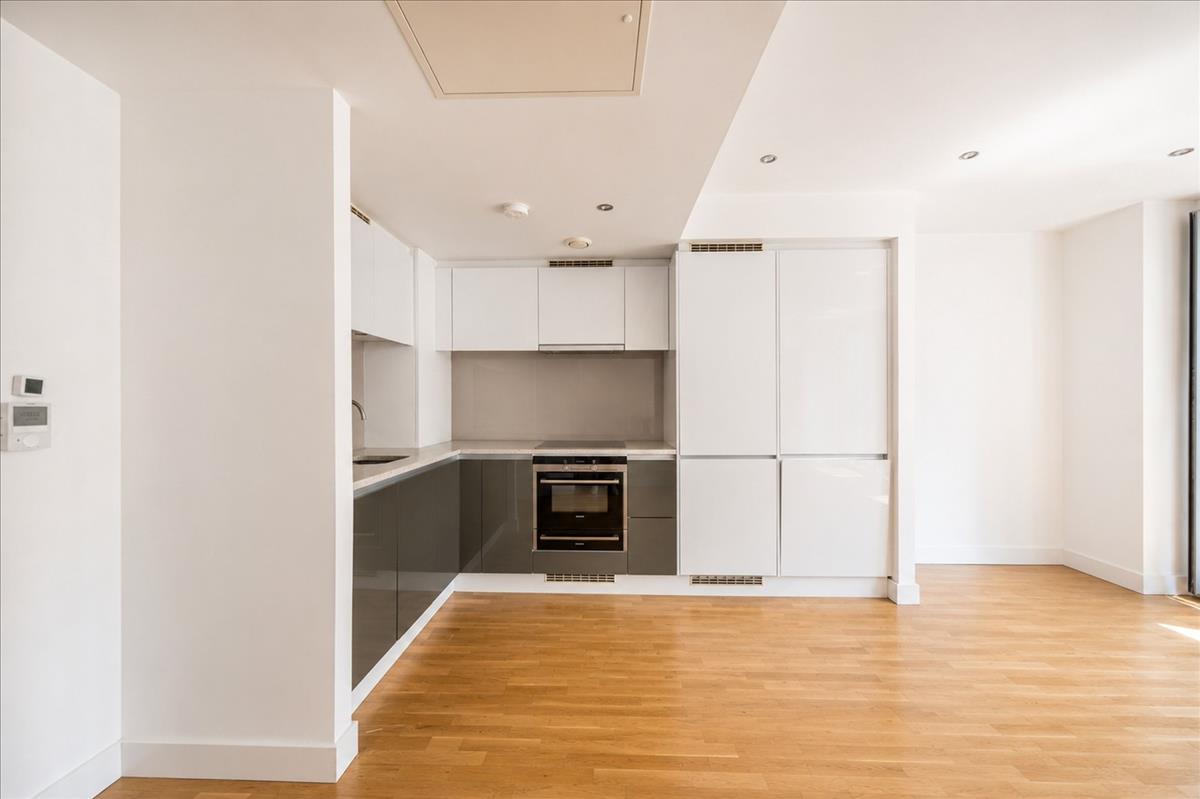 Property Image 242e5acf-3c31-4b8d-a930-b0175e7b59eb