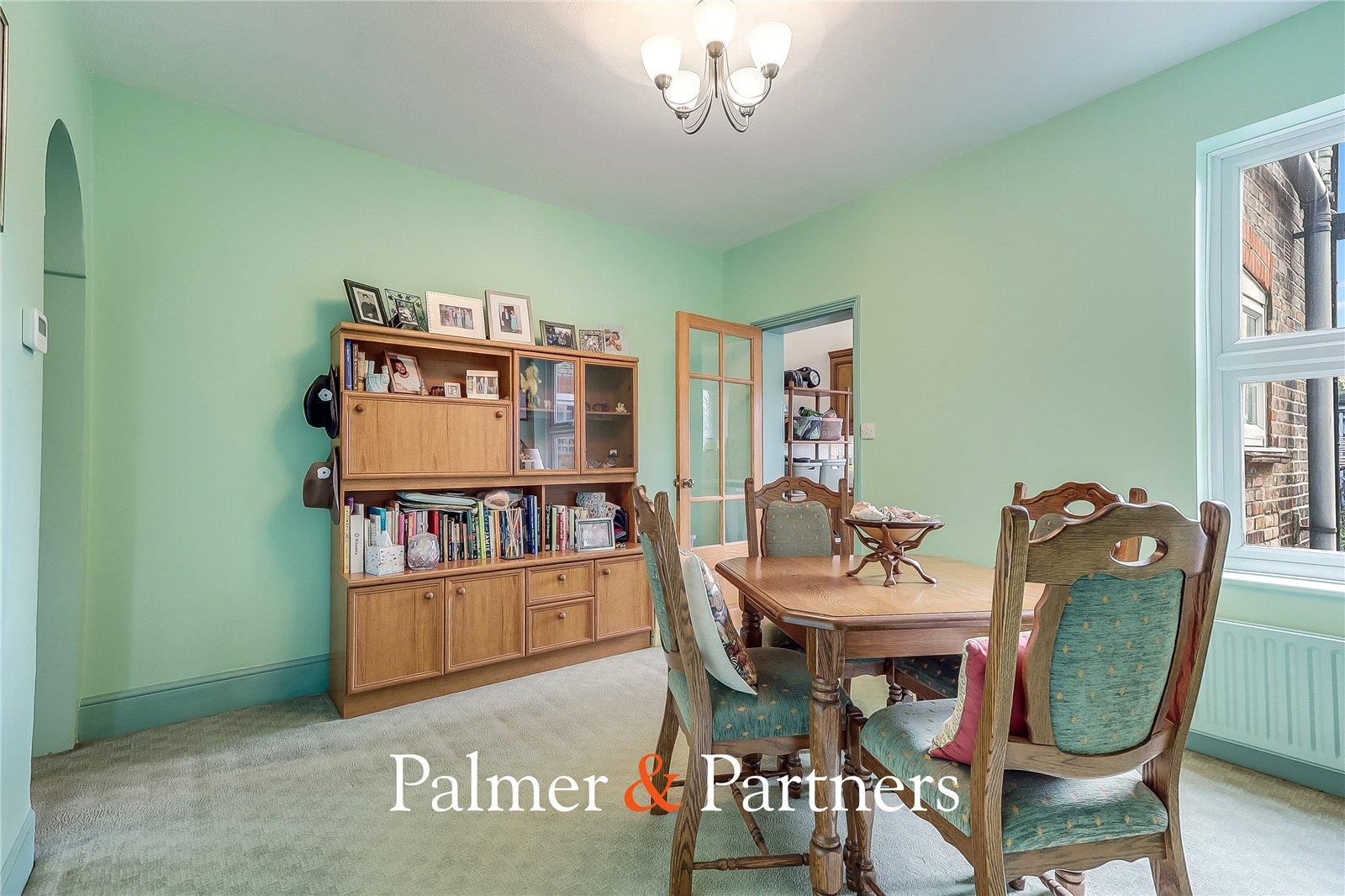Property Image 2438c9ec-8042-4421-ac3b-d028f6fdcf20