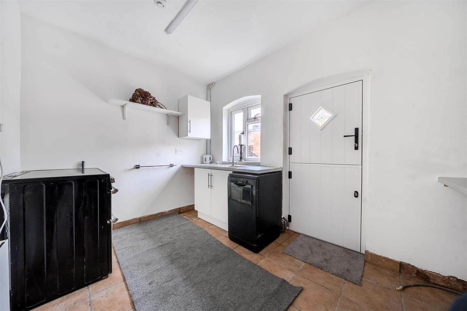Property Image 244cfe5b-6ed0-43e9-9f20-2b1f071a6d01