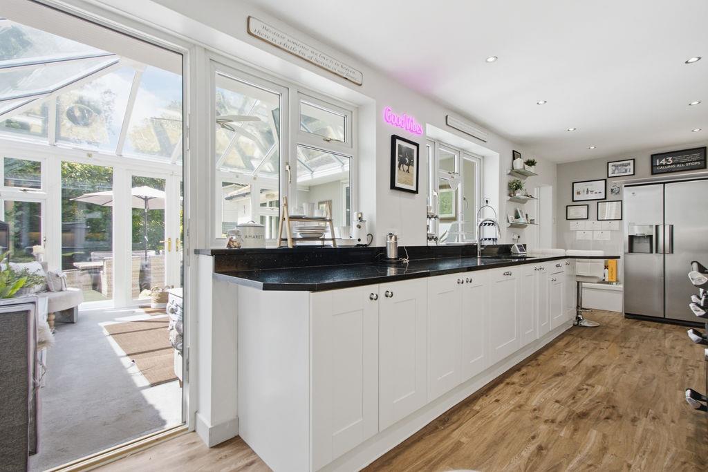 Property Image 245e320f-7af9-4e9d-b8ac-05b32ba35f05