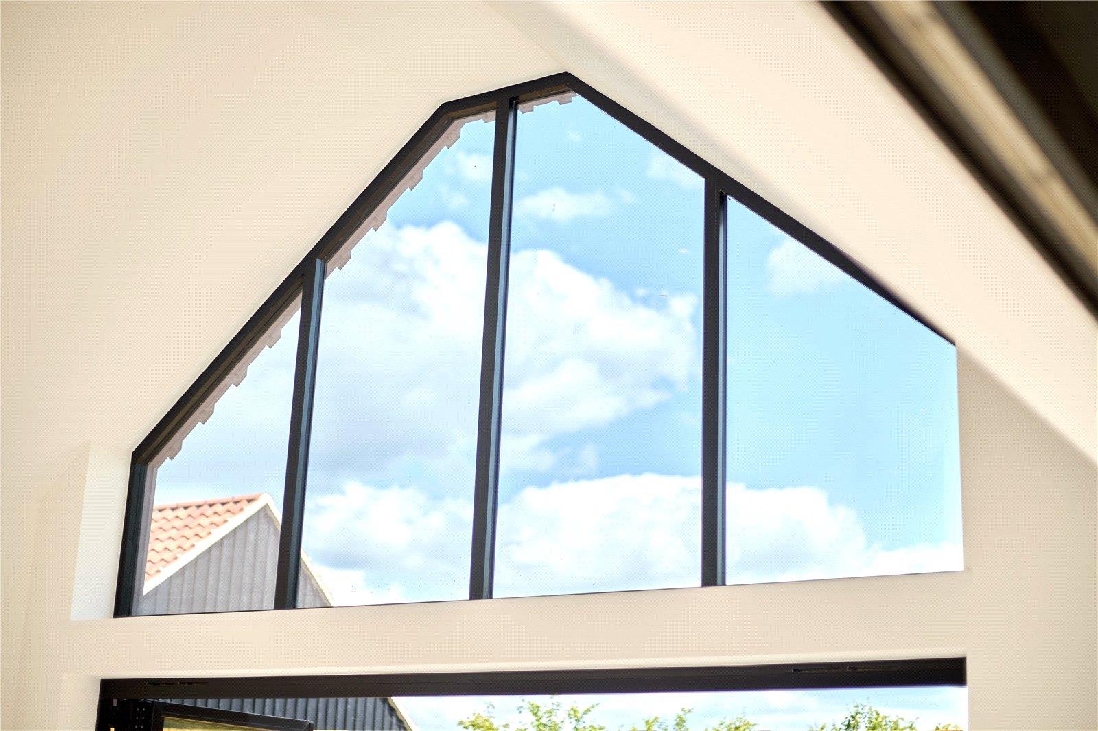 Property Image 24747483-cd5a-4b81-a41f-098d8cd7f63c