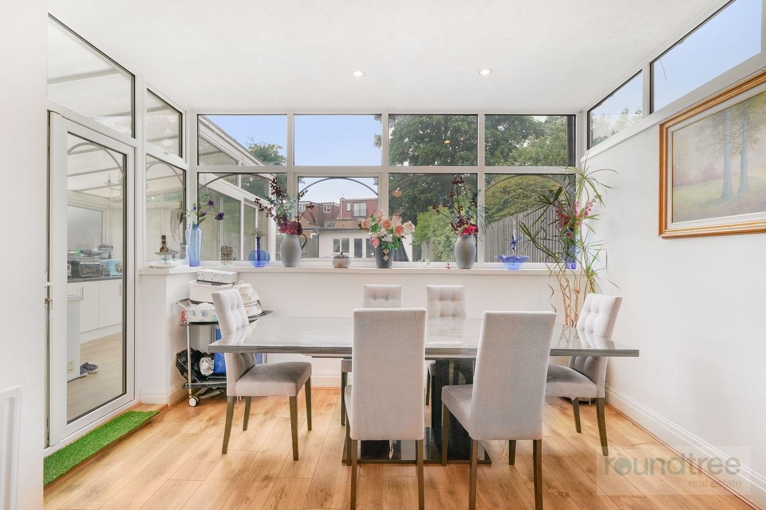 Property Image 2476eb34-3db7-44d5-93dd-154256f1c5f3