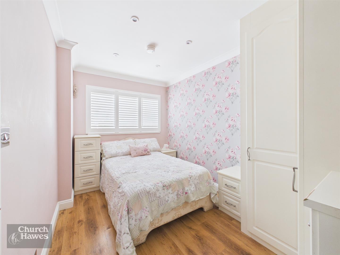 Property Image 24883991-87ee-42e5-933c-dc415fd85f15