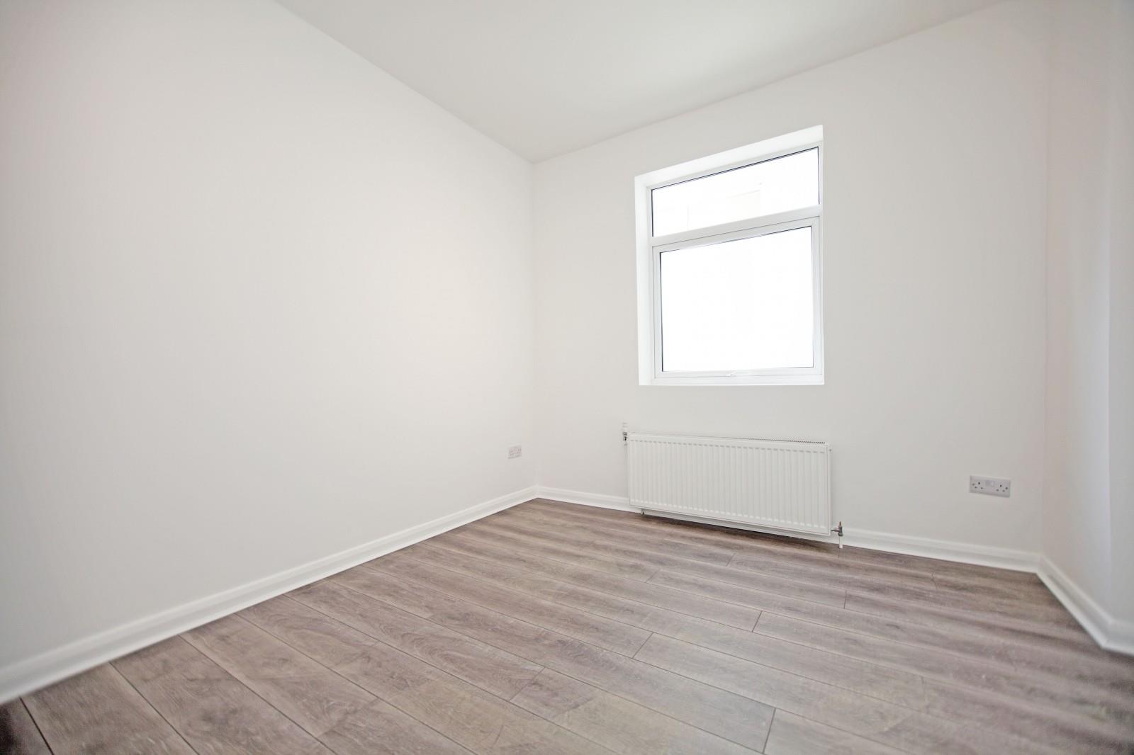 Property Image 24886bbc-7740-4c84-adf5-bfbf7c57f134