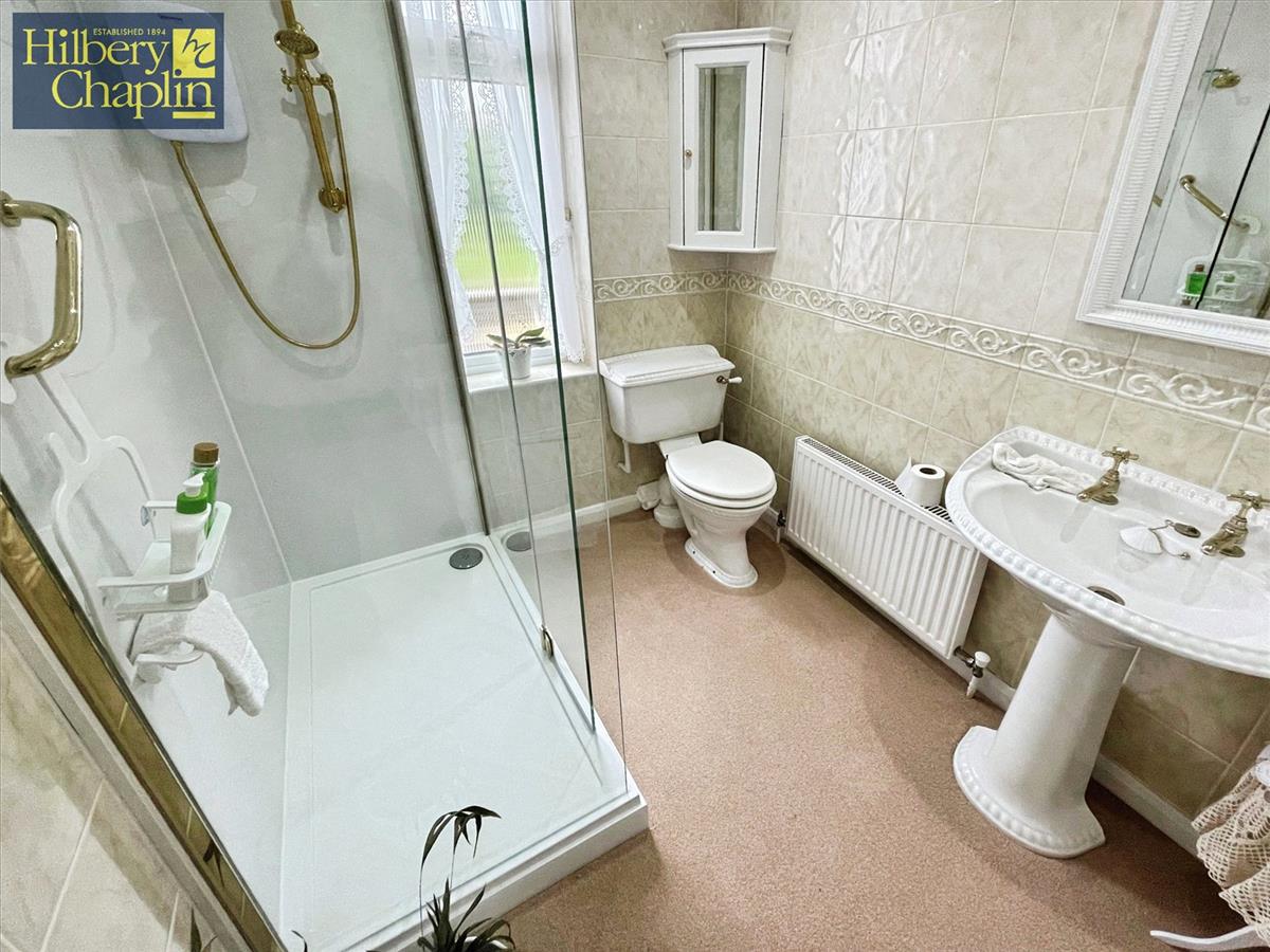 Property Image 24945193-5d95-4a02-9bf7-c41b9b20e3a0