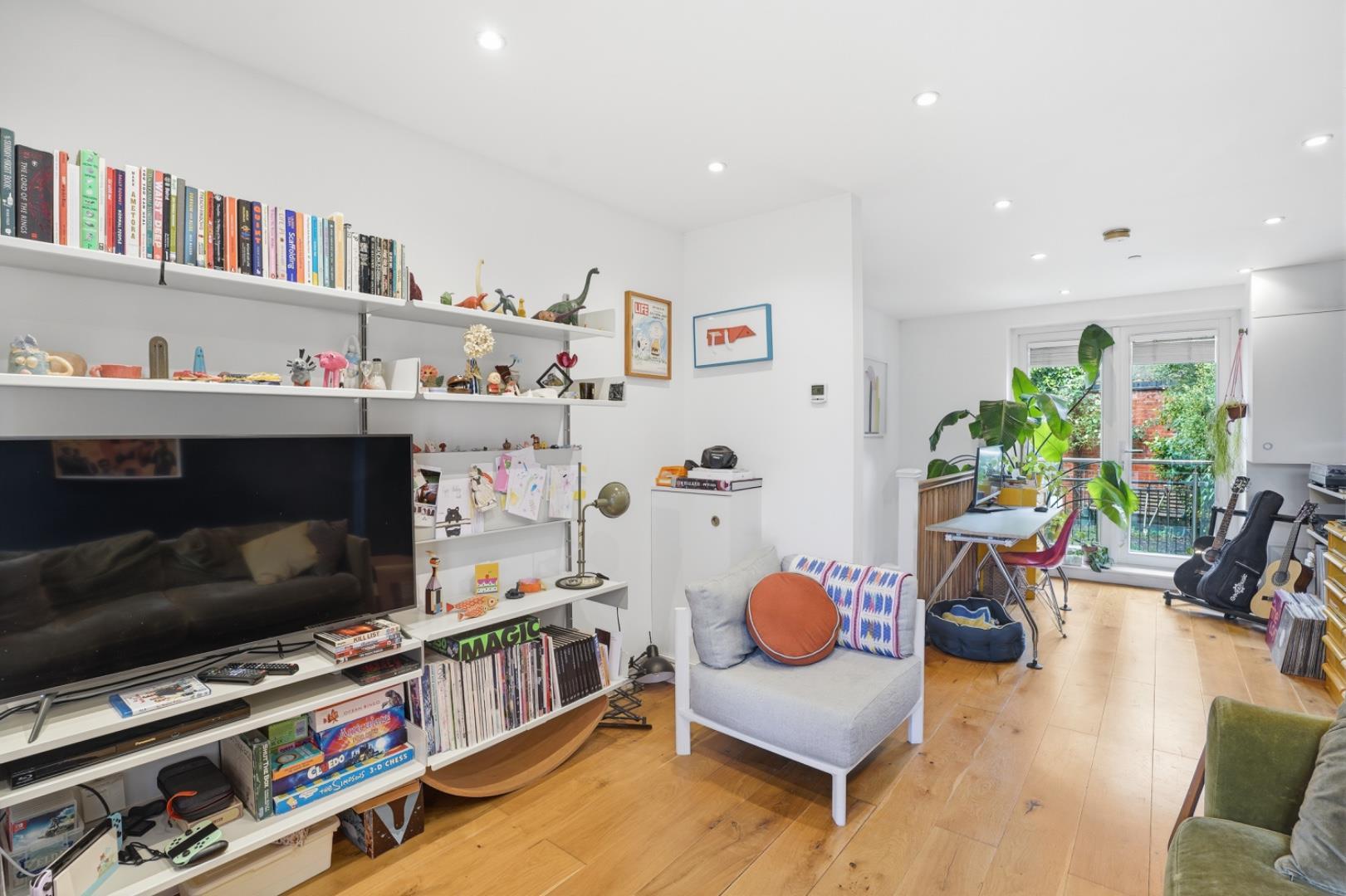 Property Image 24a00c4c-61c2-4cc4-b4a1-9162939e609b