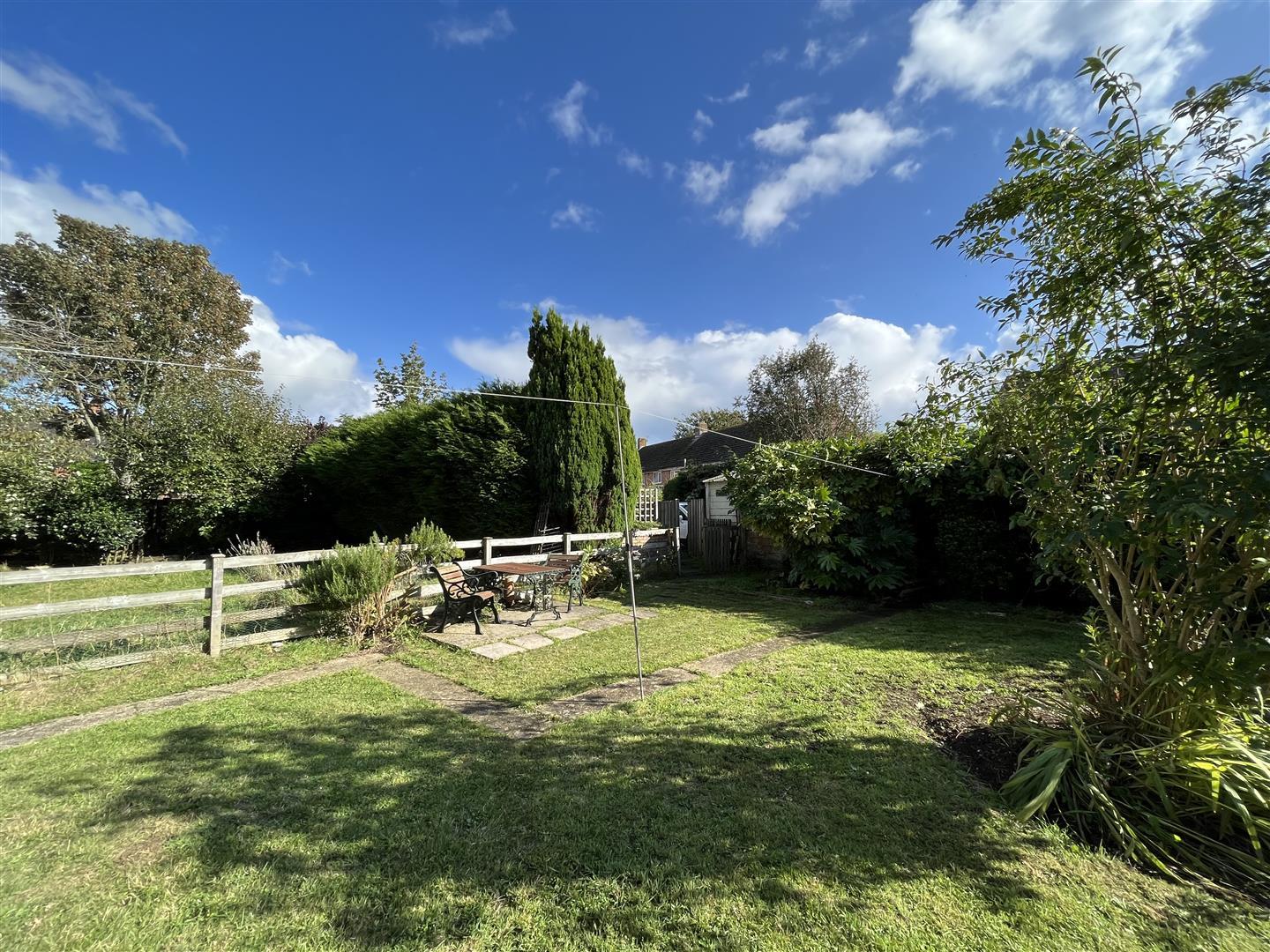 Property Image 24a69a7e-d488-418a-94d6-82eb736e6c57