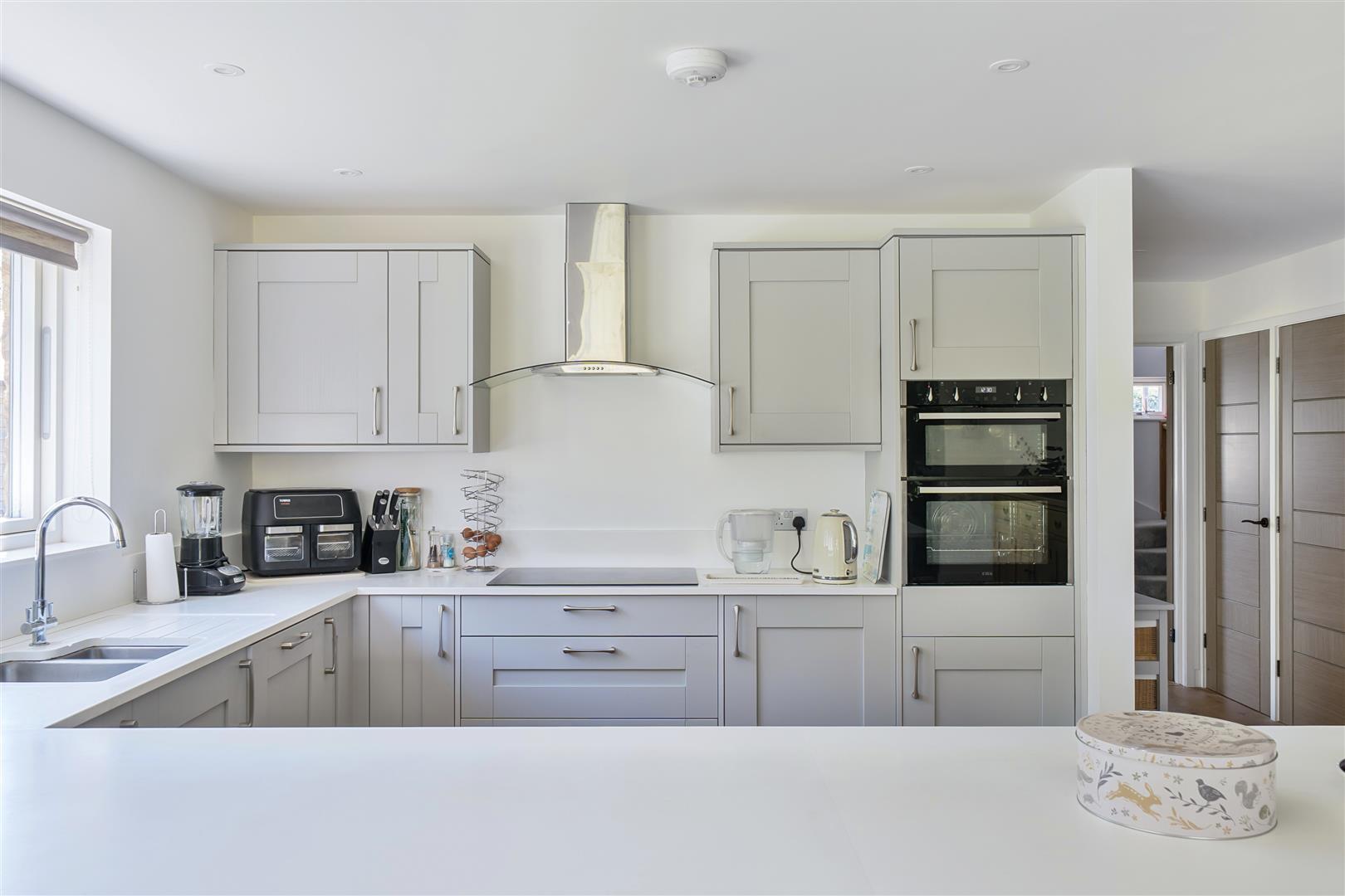 Property Image 24a6febb-fb13-42d3-b503-183250cf8844