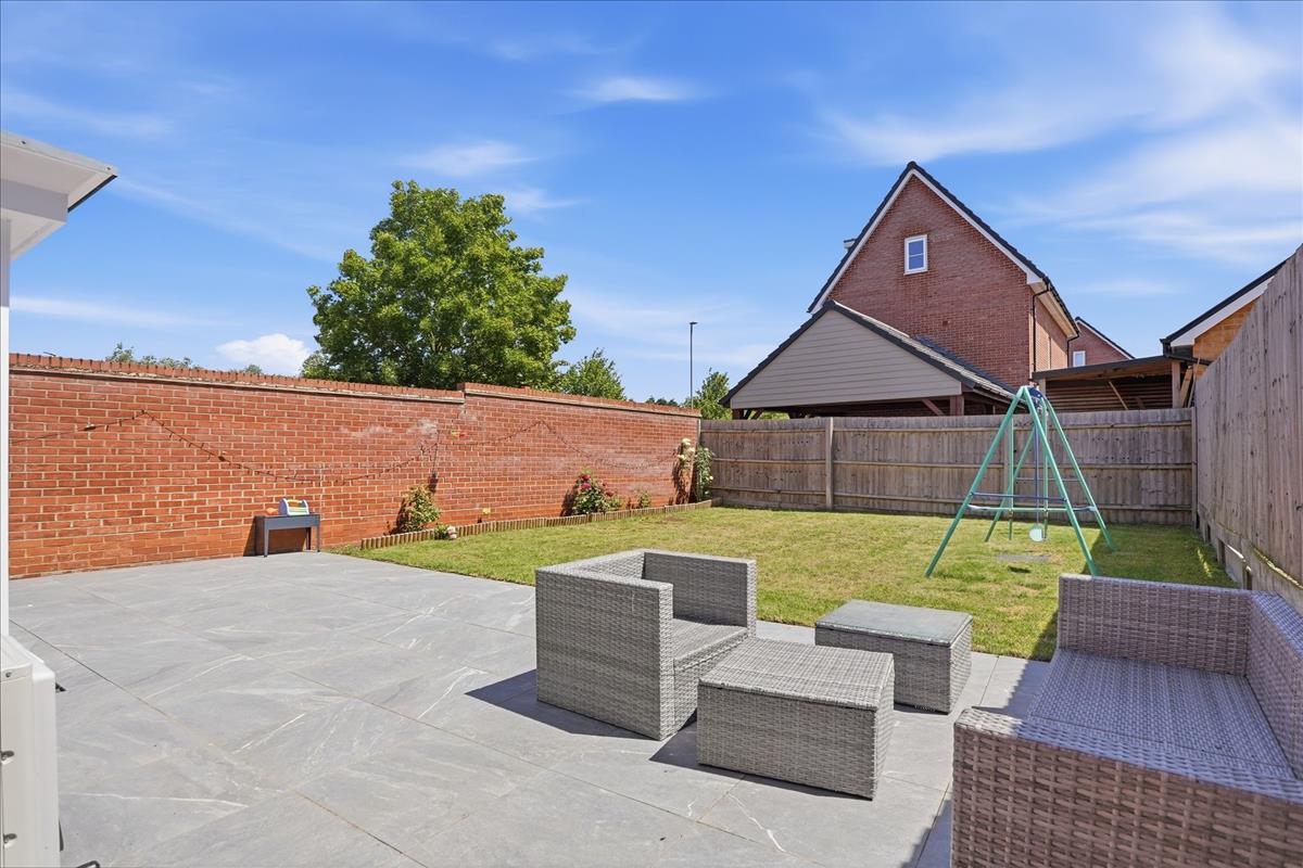 Property Image 24b61600-6c9e-485e-ae22-8eb322adf896