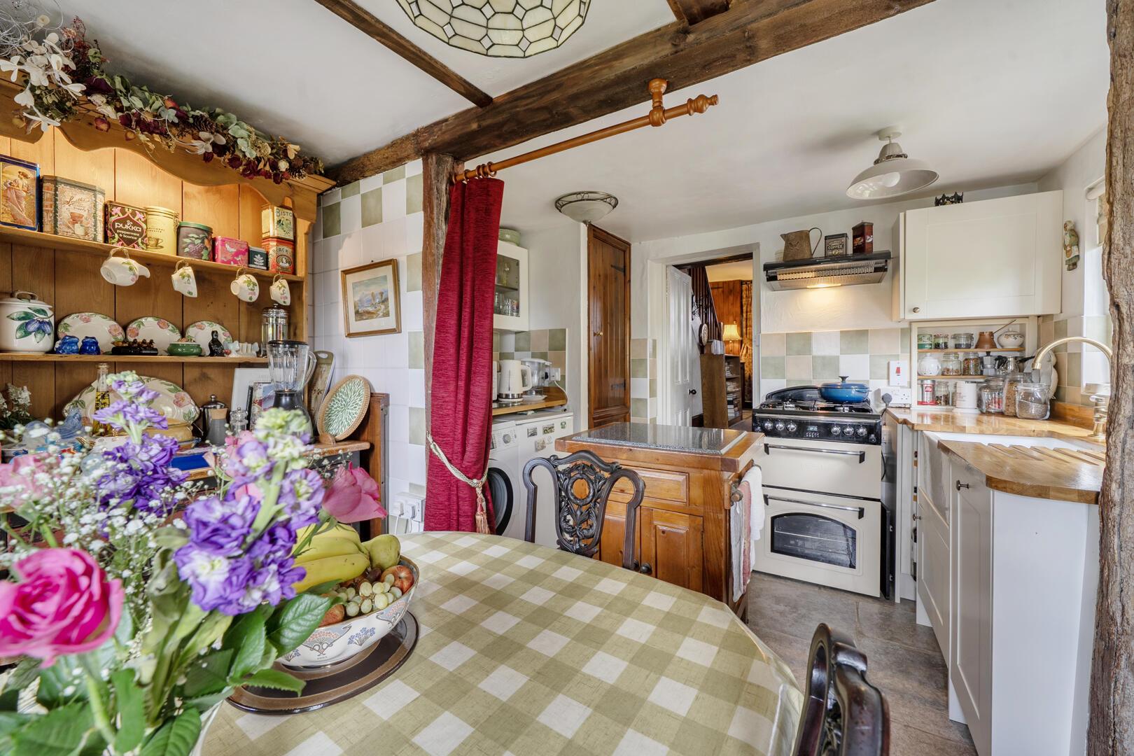 Property Image 24b76825-e10e-4c1e-8a93-026f1fcb7584