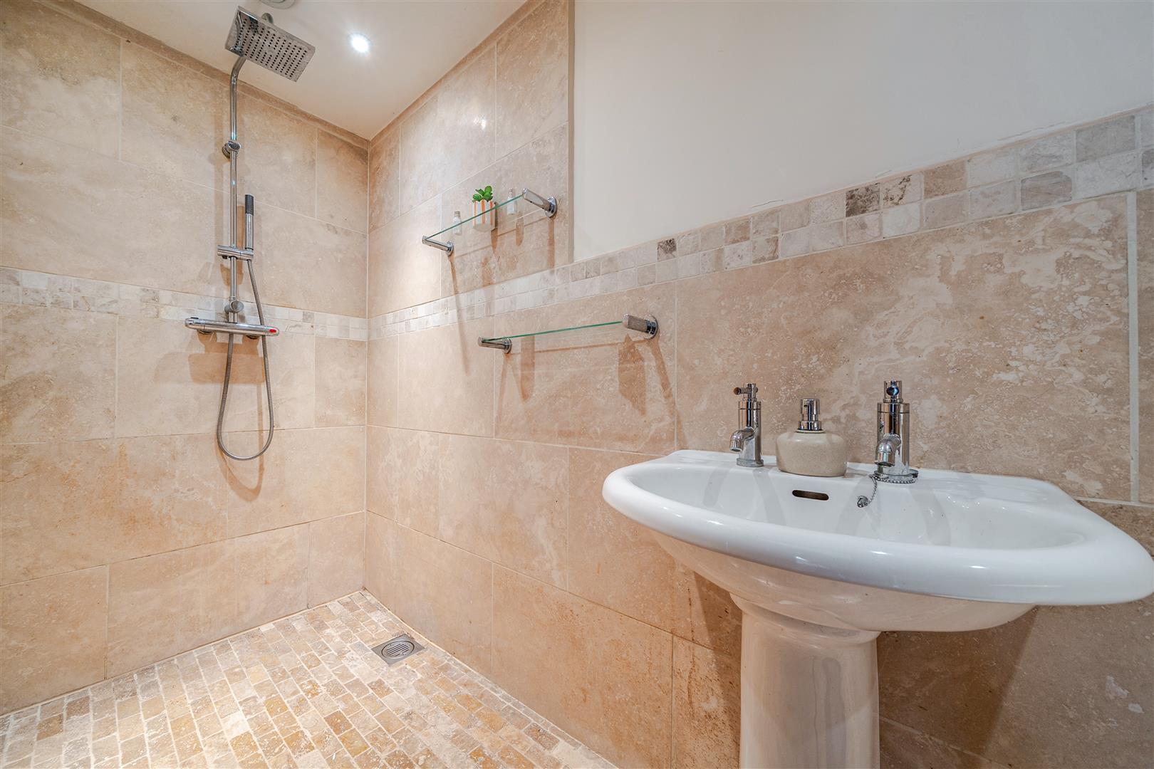 Property Image 24c1bf3d-3293-4835-9fa8-fd5b96fc4a3d