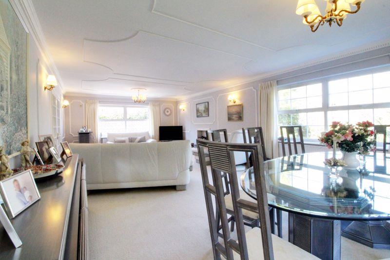 Property Image 24c2926c-a968-409a-a554-f4eea24db591