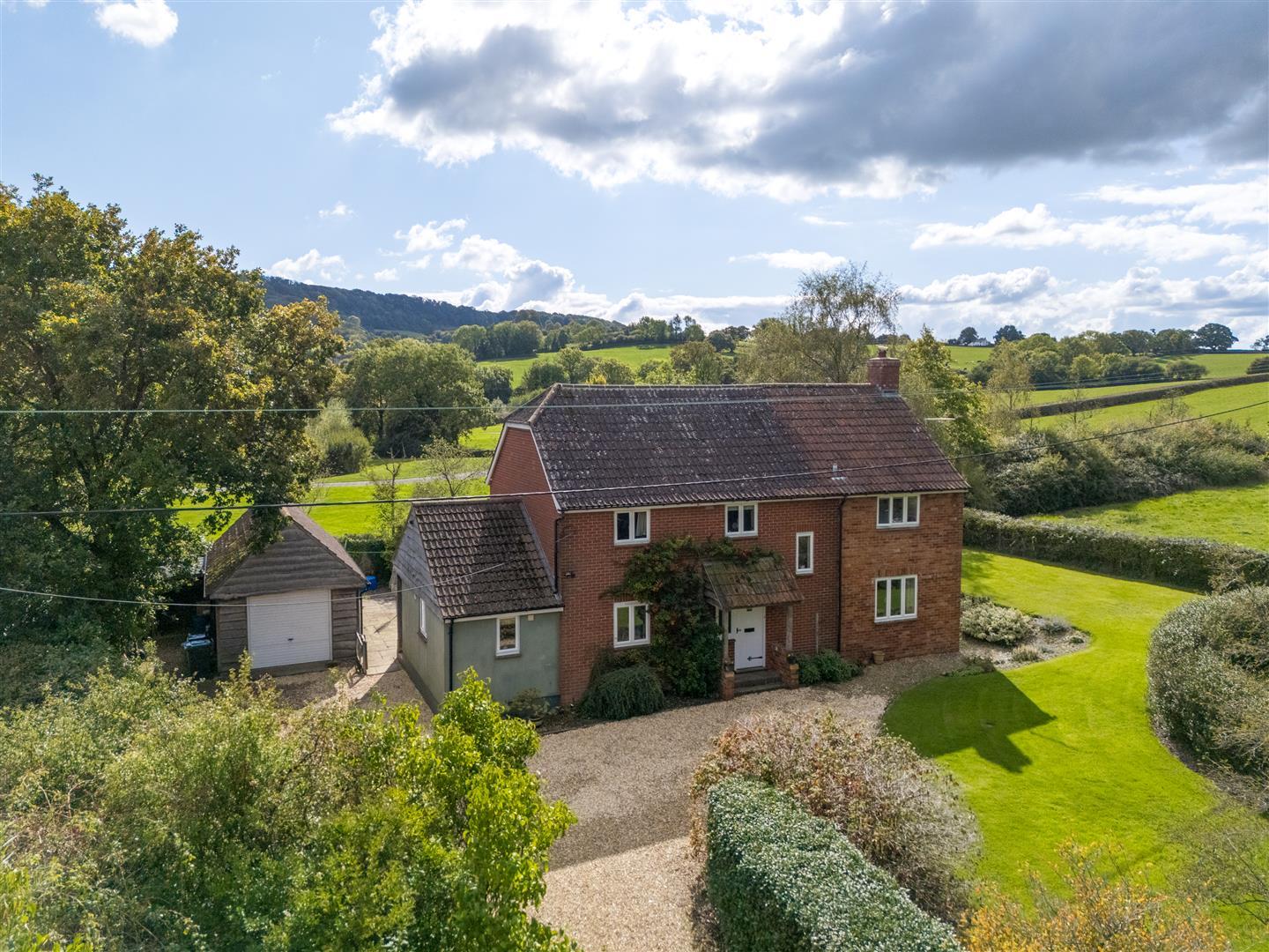 Property Image 24ce9256-7fea-4602-8ad0-6f59ee36ecc2