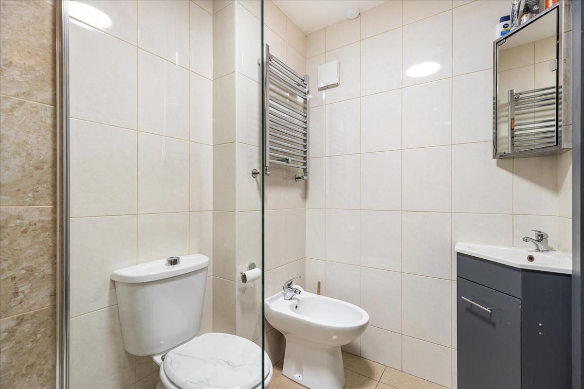 Property Image 24d396f5-0895-4782-9877-03900655677f